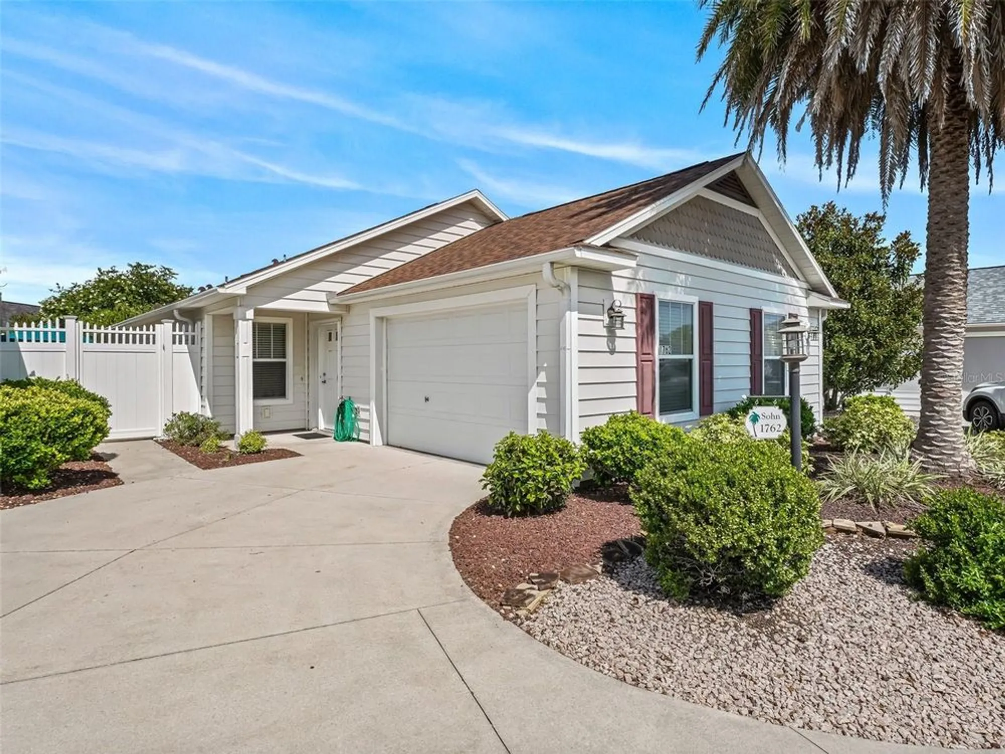 Property Slideshow image 4 of 48 | 1762 meadowlark ave, The Villages, FL, 32162