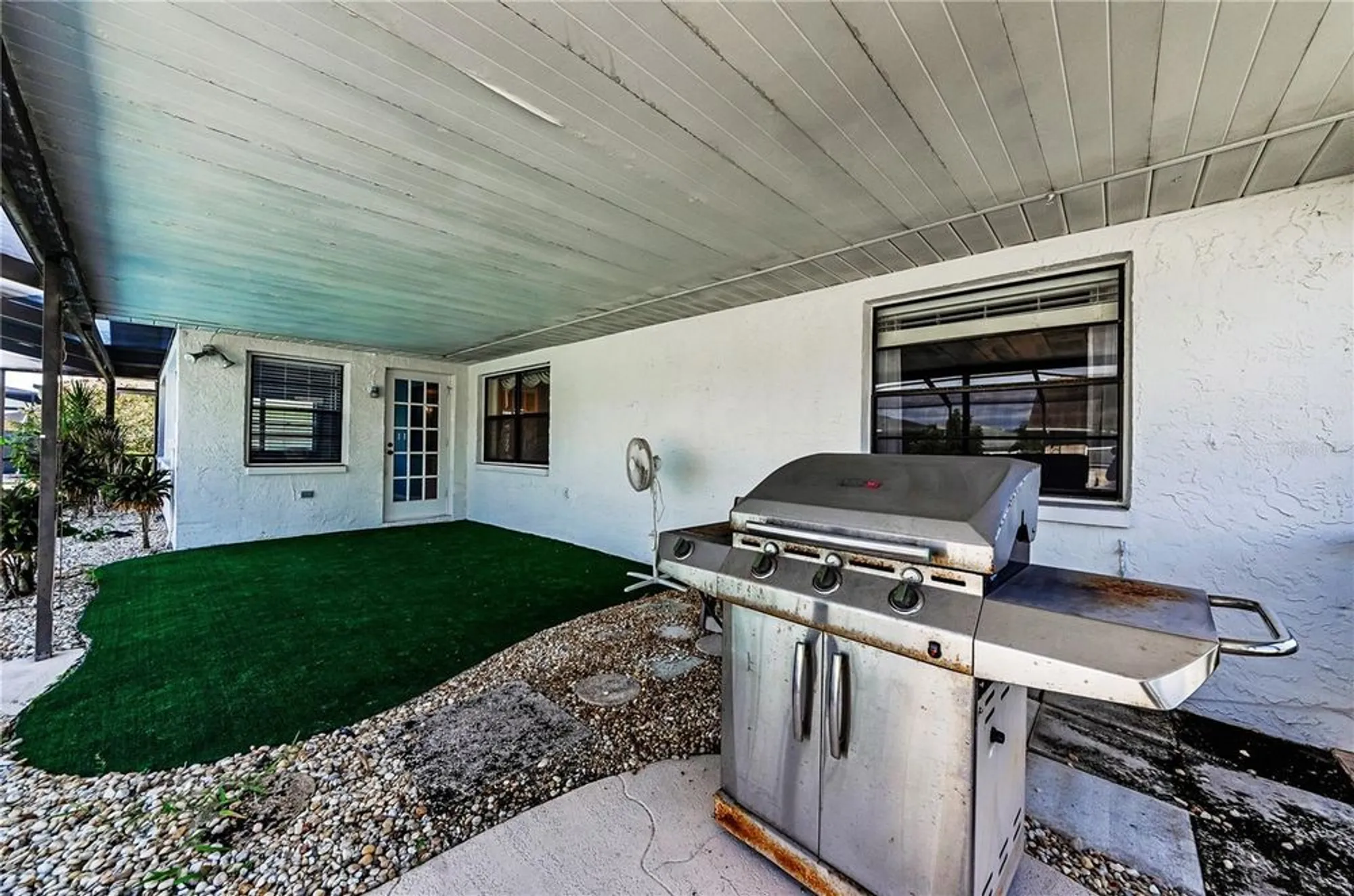 Property Slideshow image 26 of 65 | 675 fort duquesna dr, Sun City Center, FL, 33573