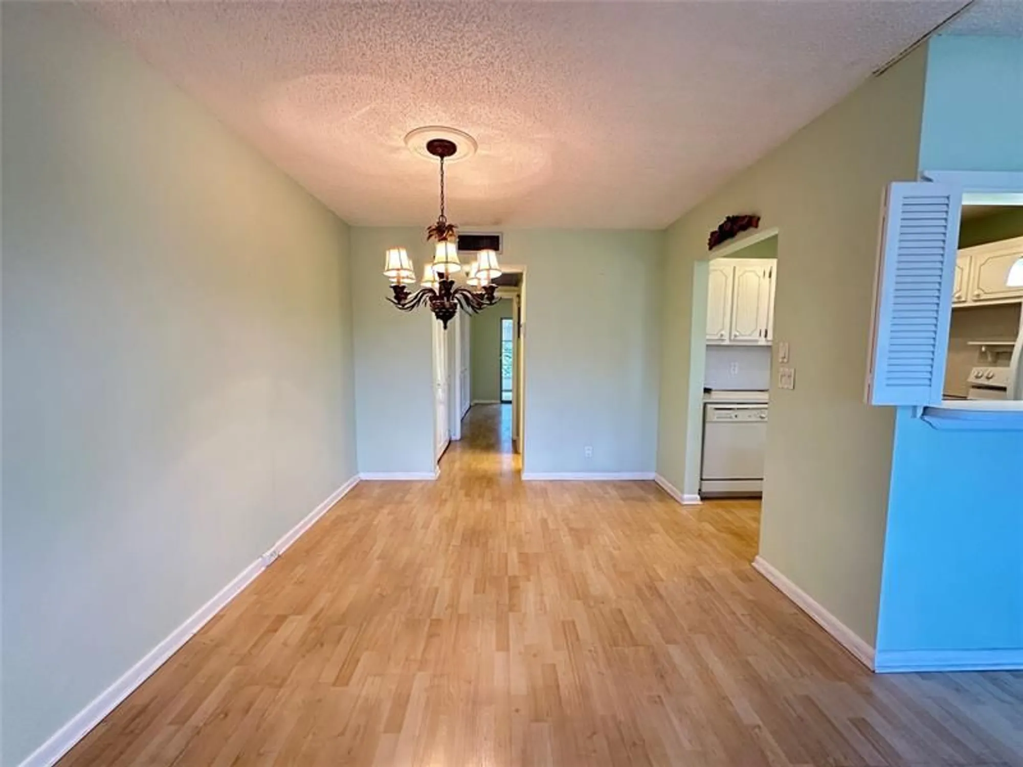 Property Slideshow image 4 of 53 | 3006 cambridge a # 3006, Deerfield Beach, FL, 33442