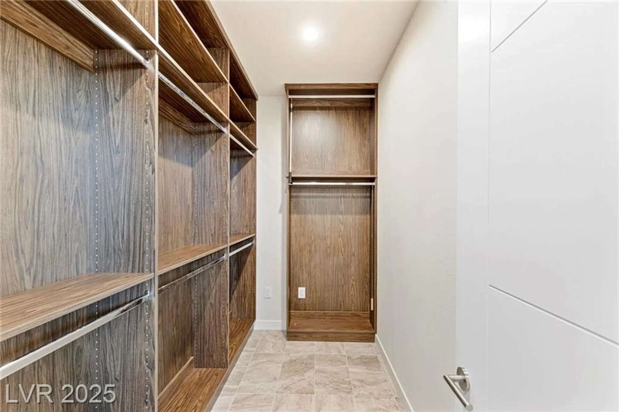 Property Slideshow image 40 of 85 | 53 falling ridge ln, Henderson, NV, 89011