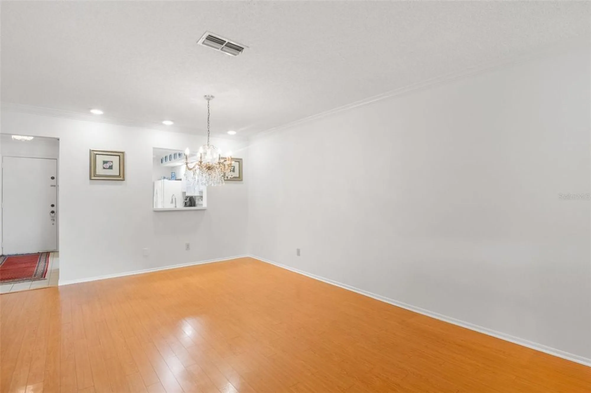 Property Slideshow image 21 of 61 | 1012 dunrobin dr d, Palm Harbor, FL, 34684