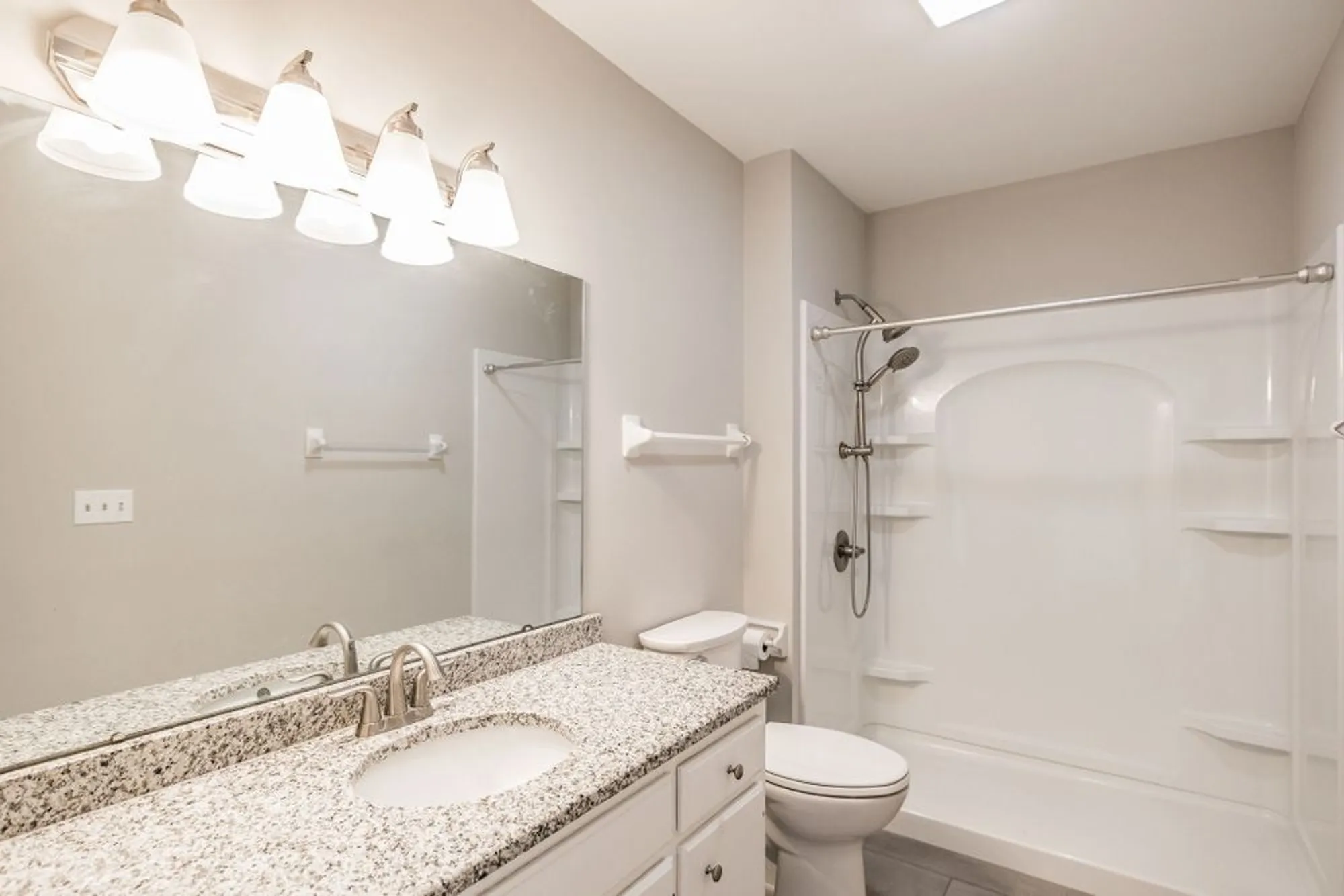Property Slideshow image 17 of 37 | 260 cana cir, Nashville, TN, 37205