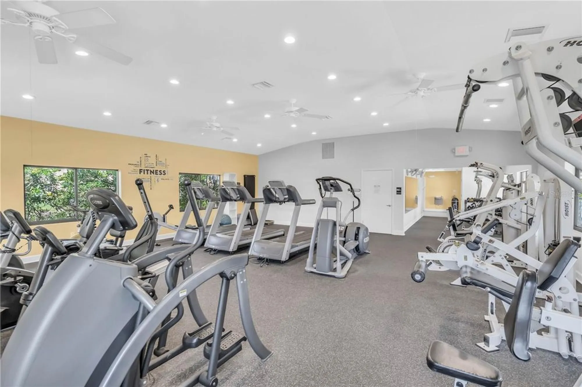 Property Slideshow image 37 of 44 | 1720 starling dr 103, Sarasota, FL, 34231