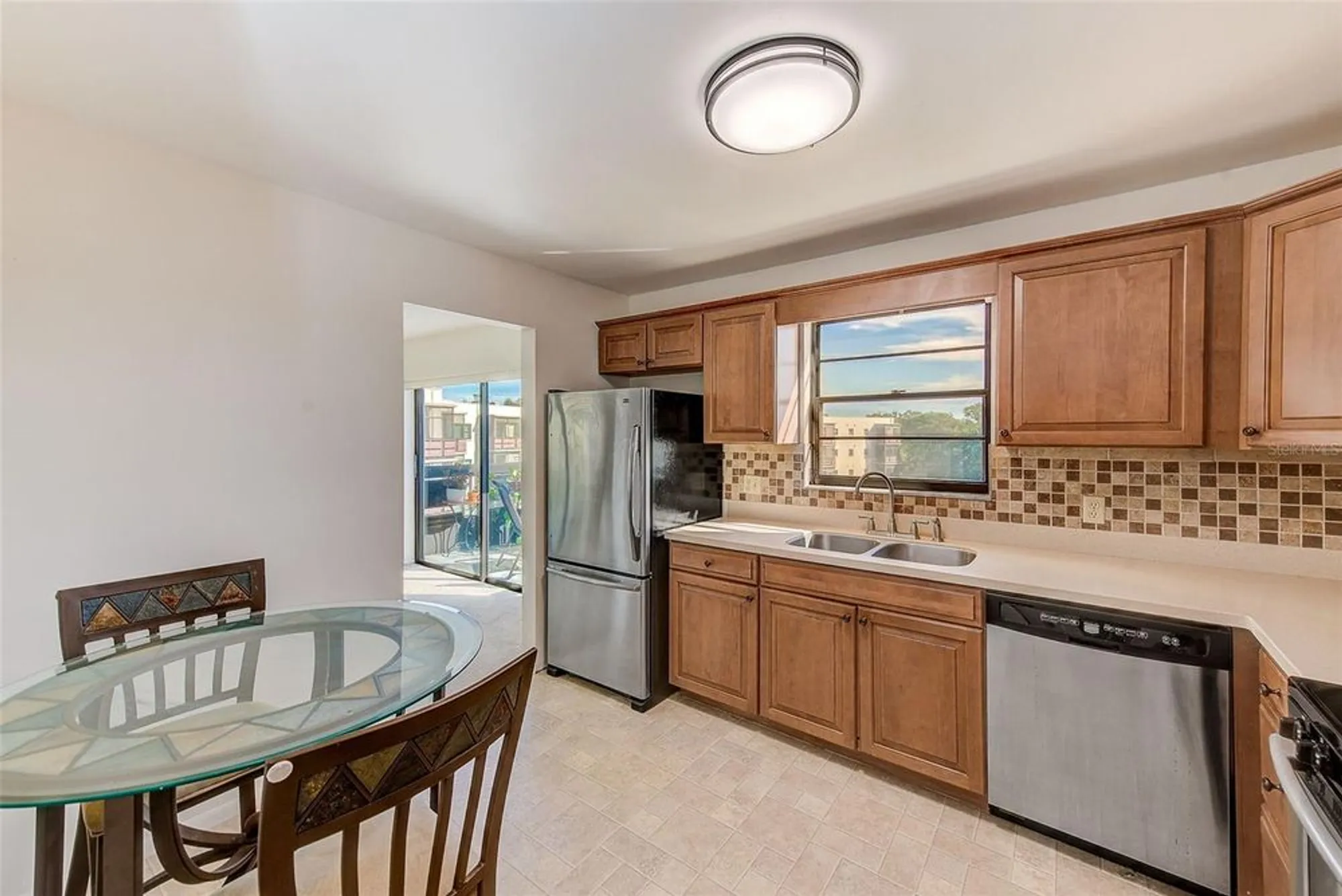 Property Slideshow image 6 of 44 | 6070 80th st n unit 415, St Petersburg, FL, 33709