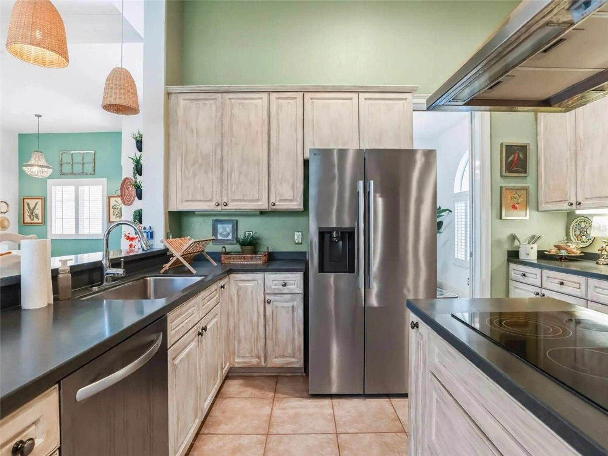 Property Slideshow image 22 of 52 | 39023 griffin lndg, Lady Lake, FL, 32159