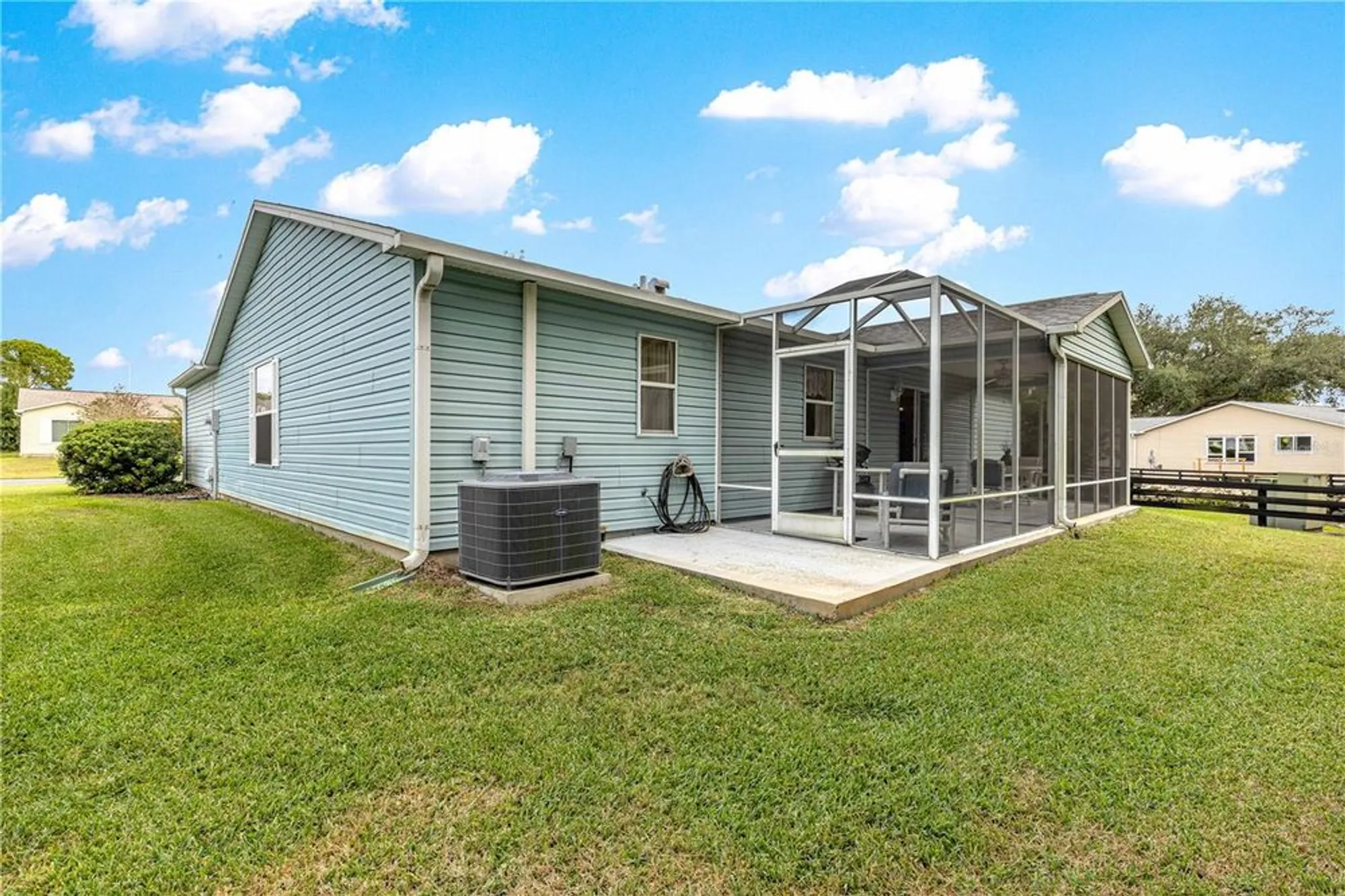 Property Slideshow image 34 of 44 | 334 juarez way, The Villages, FL, 32159