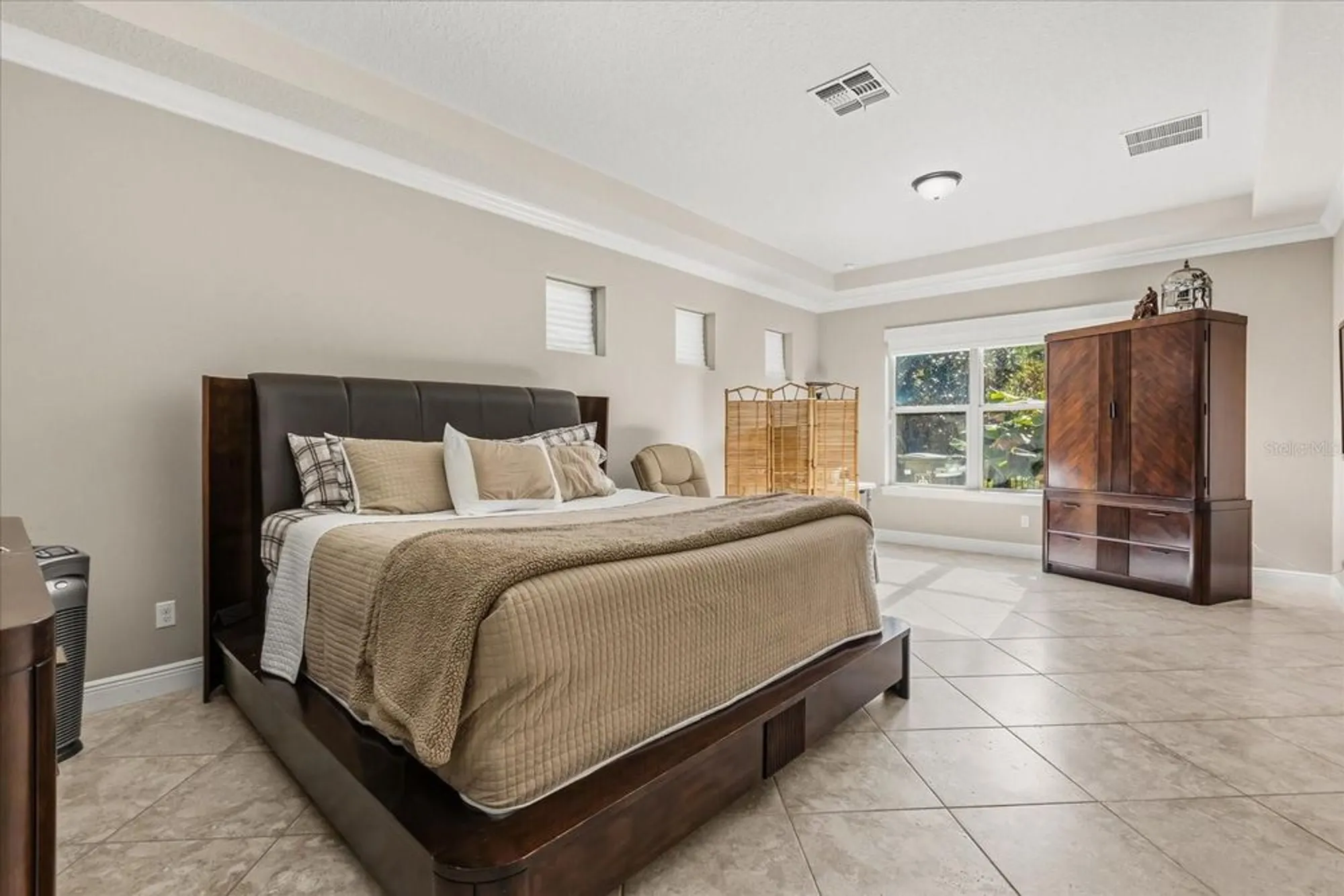 Property Slideshow image 17 of 37 | 11675 savona way, Orlando, FL, 32827