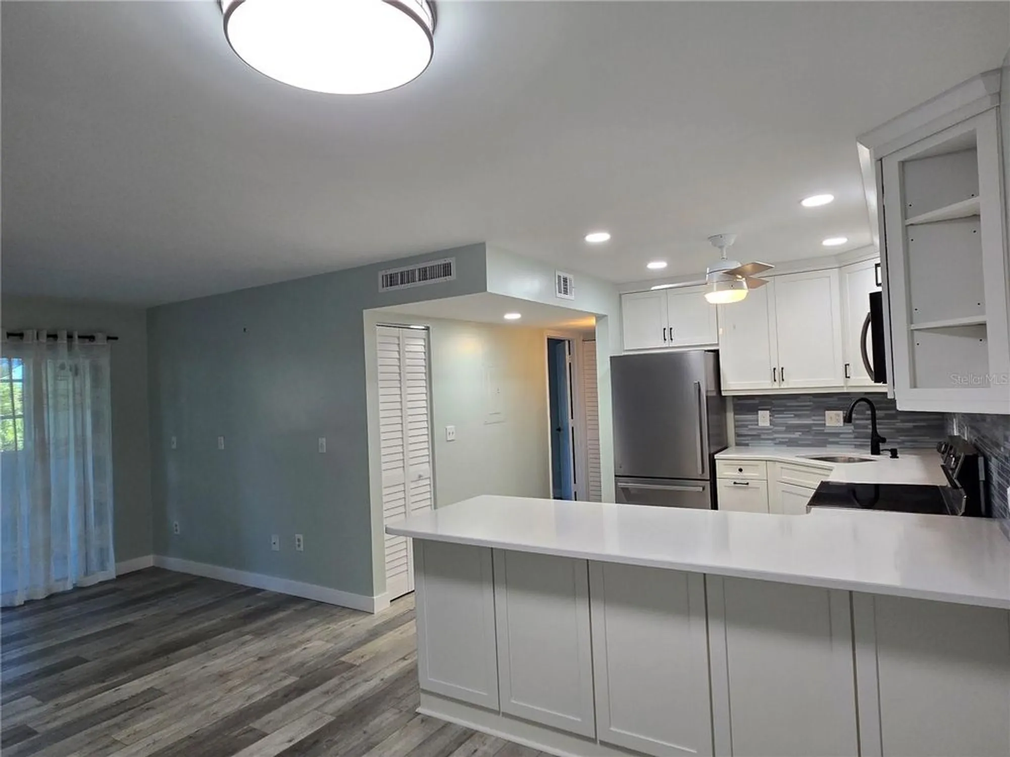 Property Slideshow image 10 of 40 | 21260 brinson ave apt 307, Port Charlotte, FL, 33952