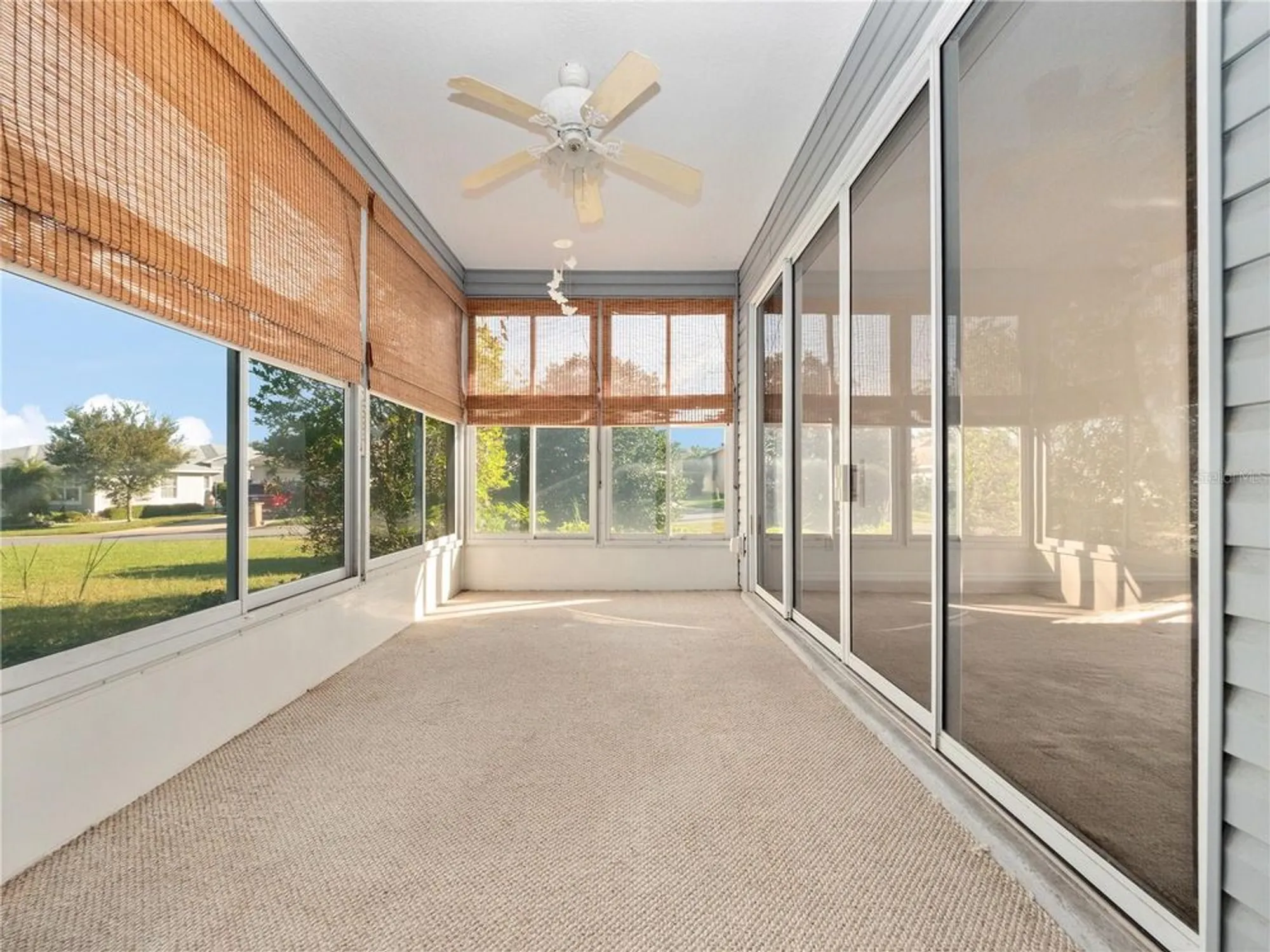 Property Slideshow image 14 of 77 | 20505 queen alexandra dr, Leesburg, FL, 34748