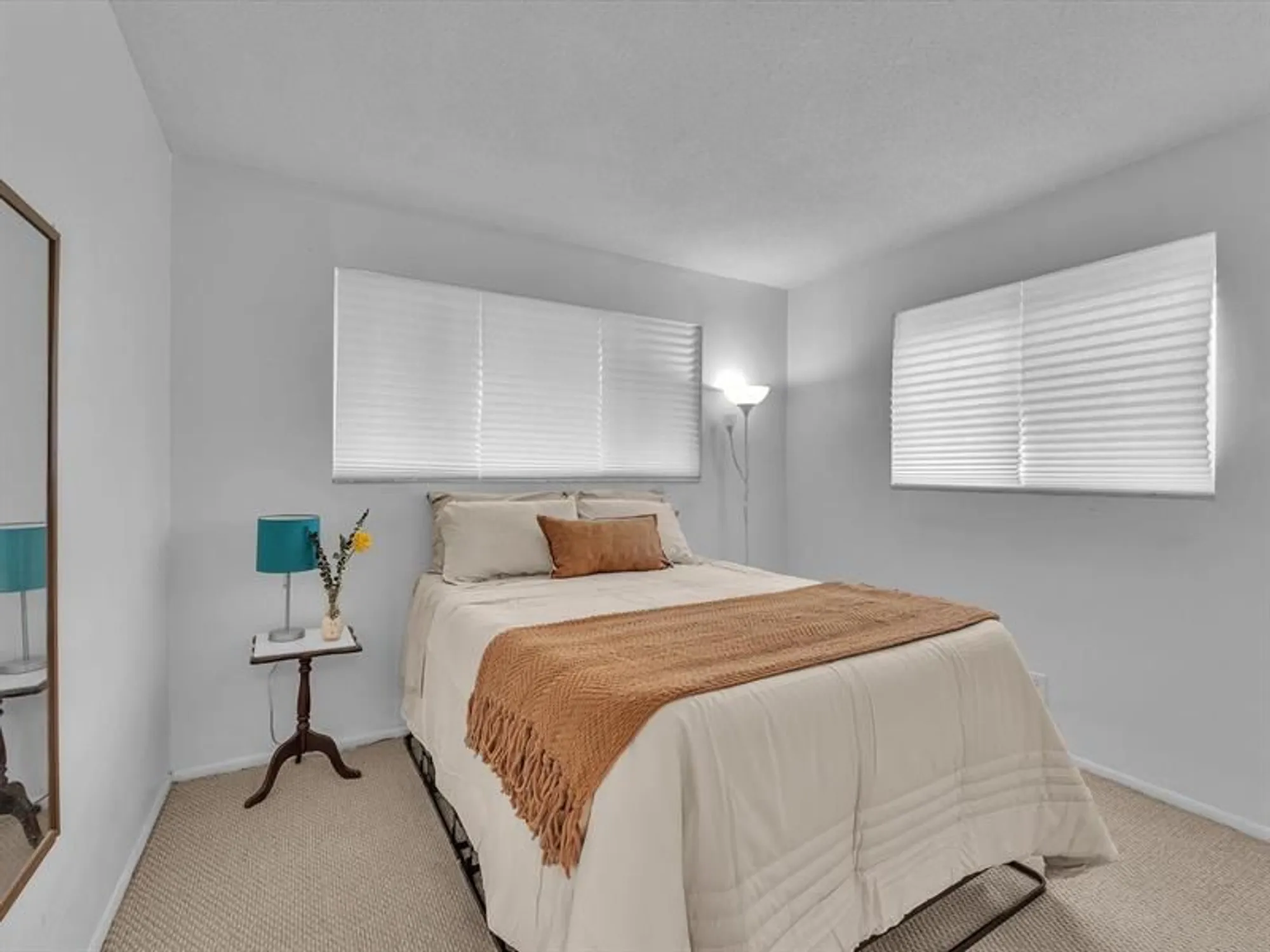 Property Slideshow image 18 of 25 | 4623 nw 46th st, Tamarac, FL, 33319