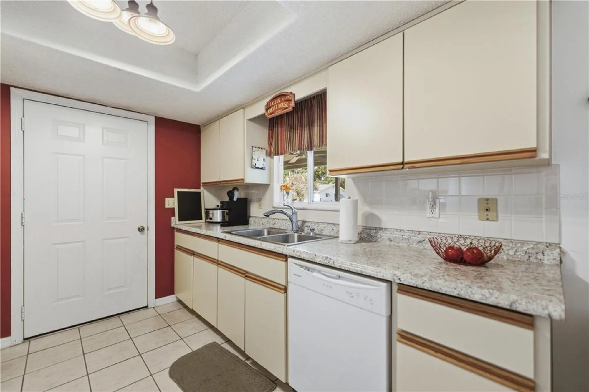 Property Slideshow image 14 of 34 | 10599 se 178th st, Summerfield, FL, 34491