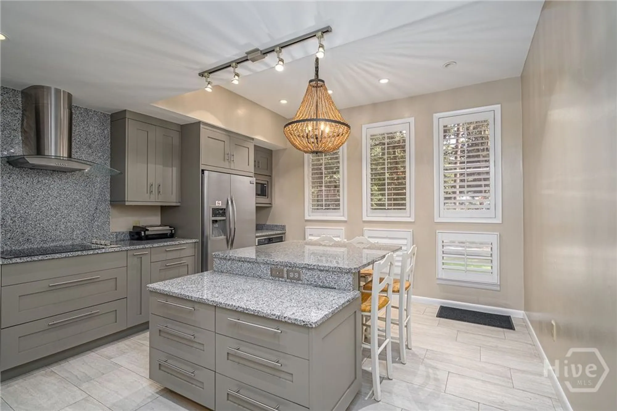 Property Slideshow image 6 of 26 | 65 dame kathryn dr, Savannah, GA, 31411