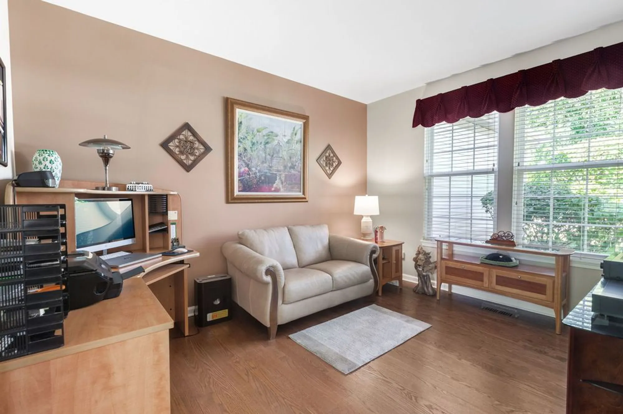 Property Slideshow image 14 of 25 | 12078 spring creek dr, Huntley, IL, 60142