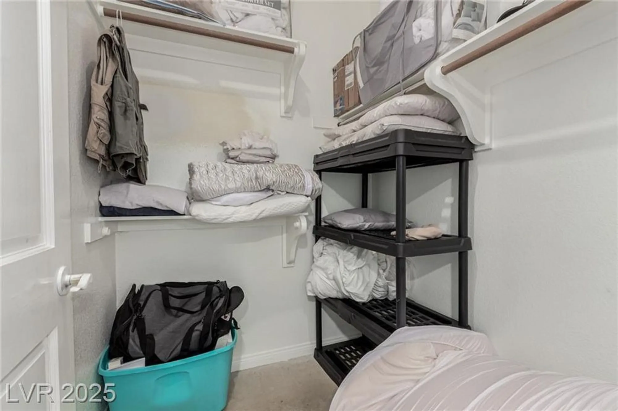 Property Slideshow image 20 of 36 | 5117 harvest moon ln, Las Vegas, NV, 89107