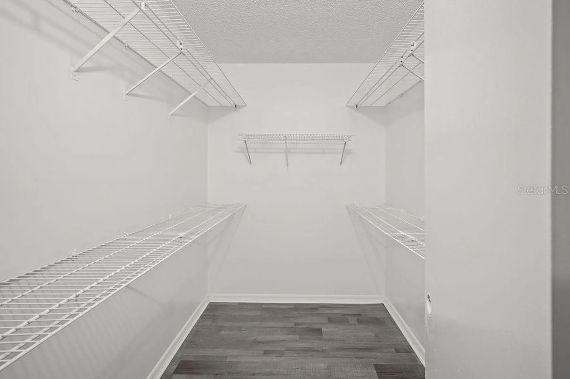 Property Slideshow image 11 of 25 | 10337 se 176th st, Summerfield, FL, 34491