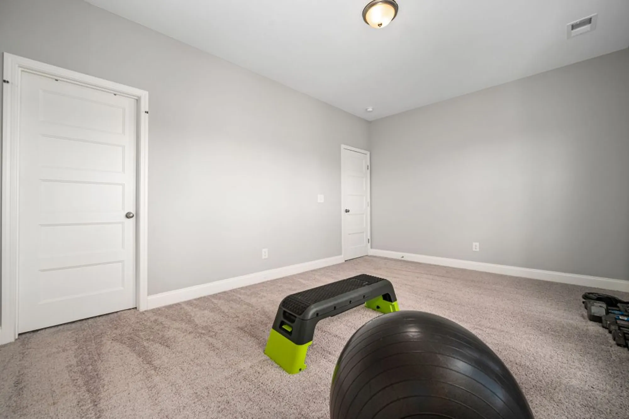 Property Slideshow image 28 of 31 | 1629 summit rdg, Lebanon, TN, 37090