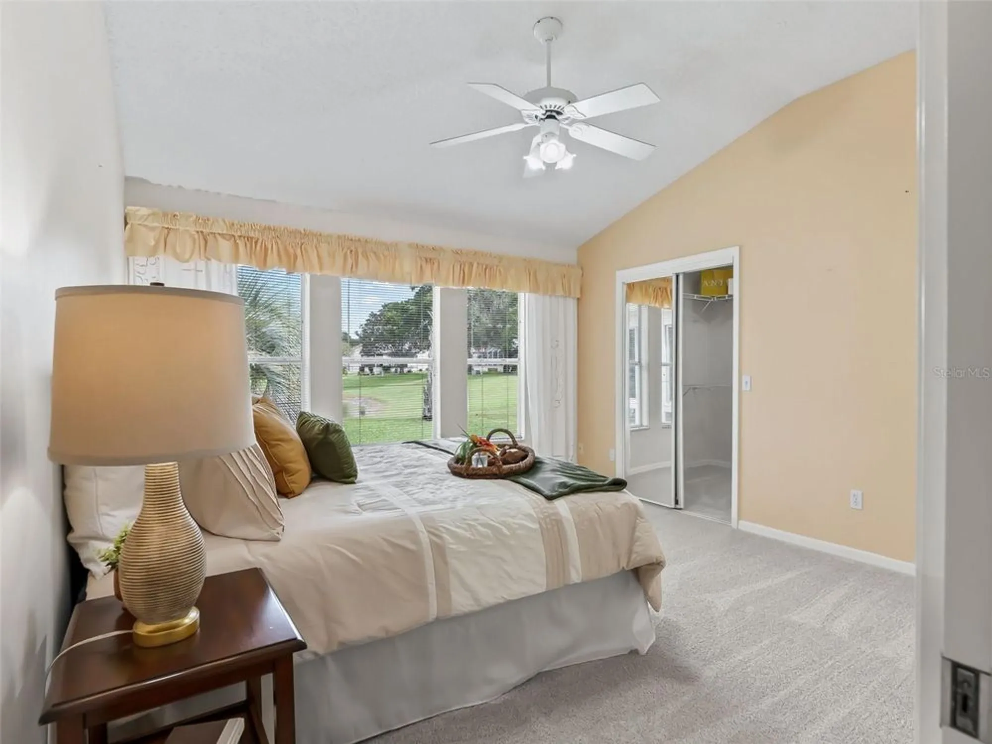 Property Slideshow image 29 of 51 | 1013 del rio dr, Lady Lake, FL, 32159