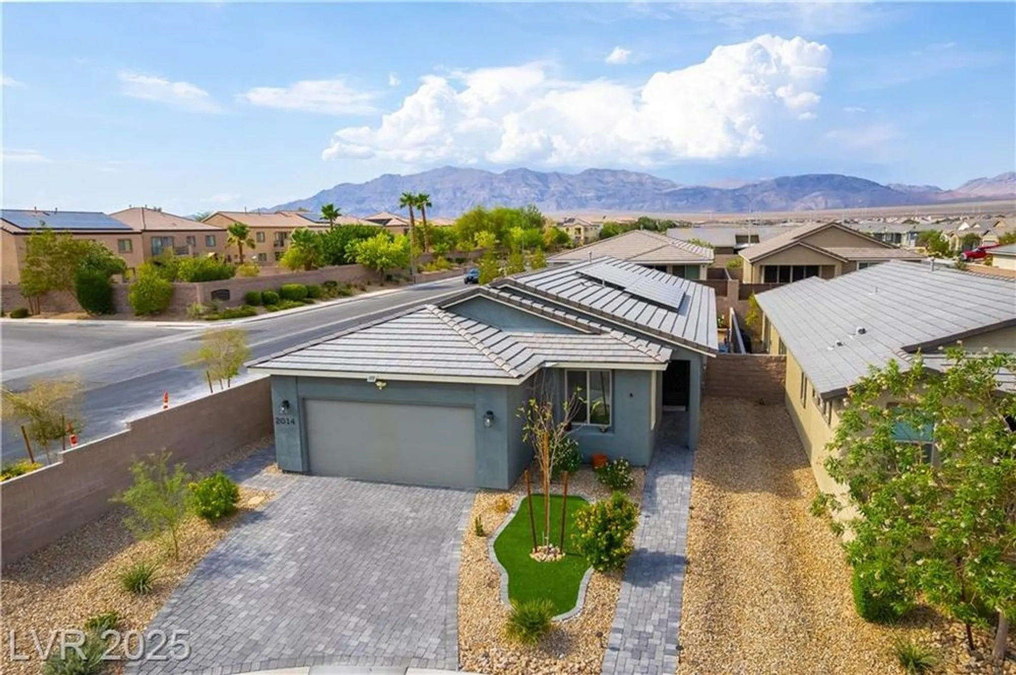 Property Slideshow image 1 of 31 | 2014 millergrove ave, North Las Vegas, NV, 89086