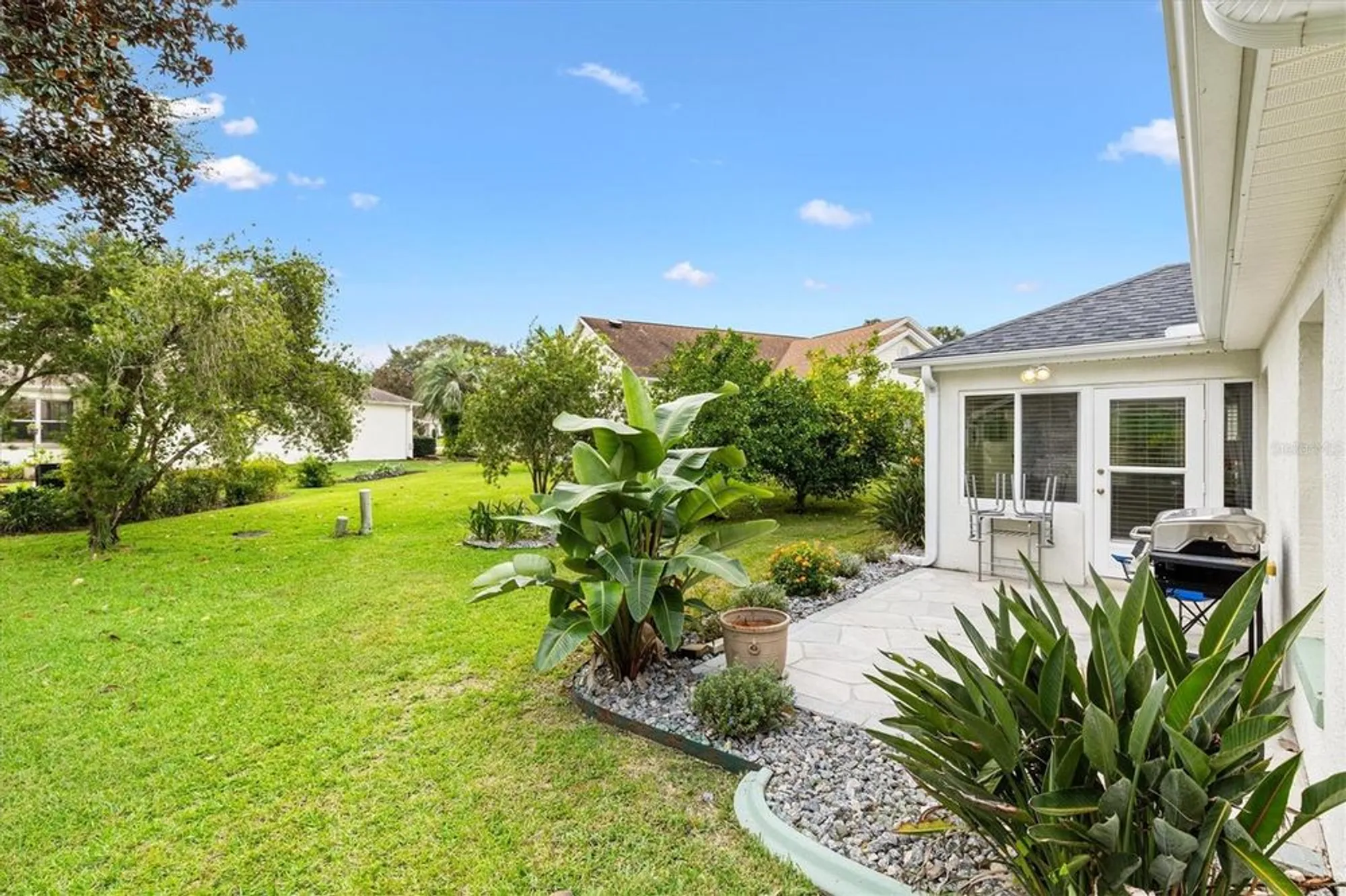 Property Slideshow image 33 of 45 | 515 loma paseo dr, Lady Lake, FL, 32159