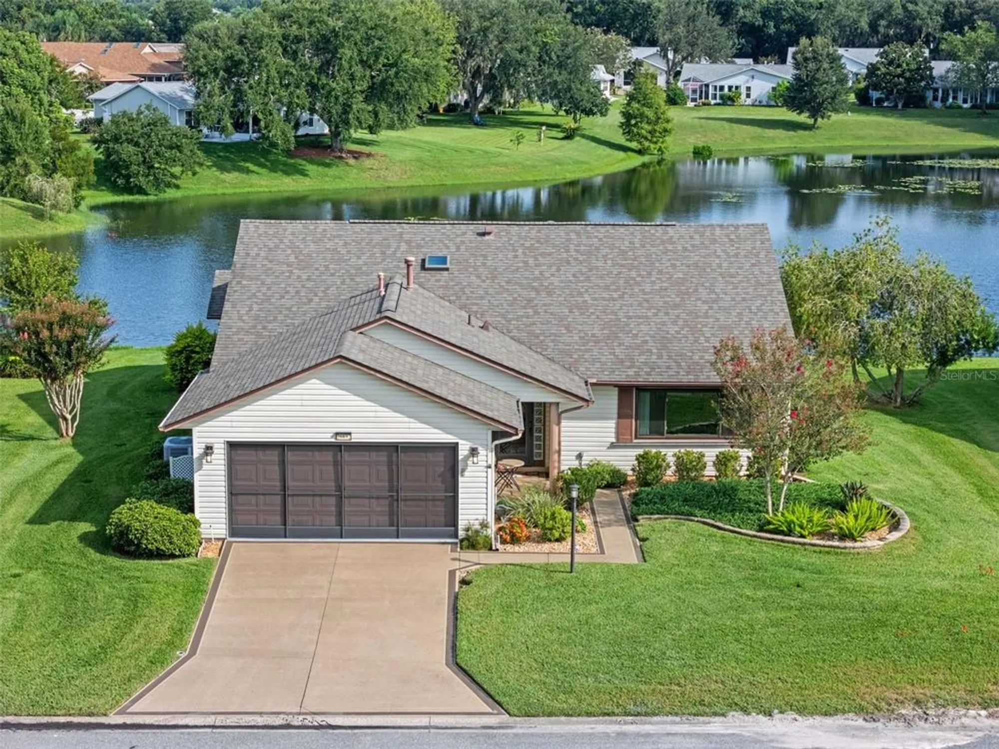 Property Slideshow image 2 of 86 | 26632 evert st, Leesburg, FL, 34748