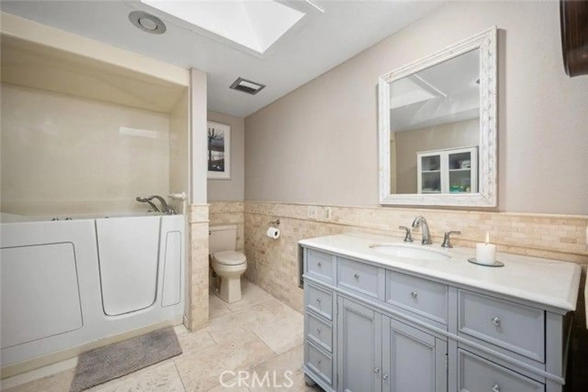Property Slideshow image 28 of 42 | 13120 del monte dr apt 47g, Seal Beach, CA, 90740