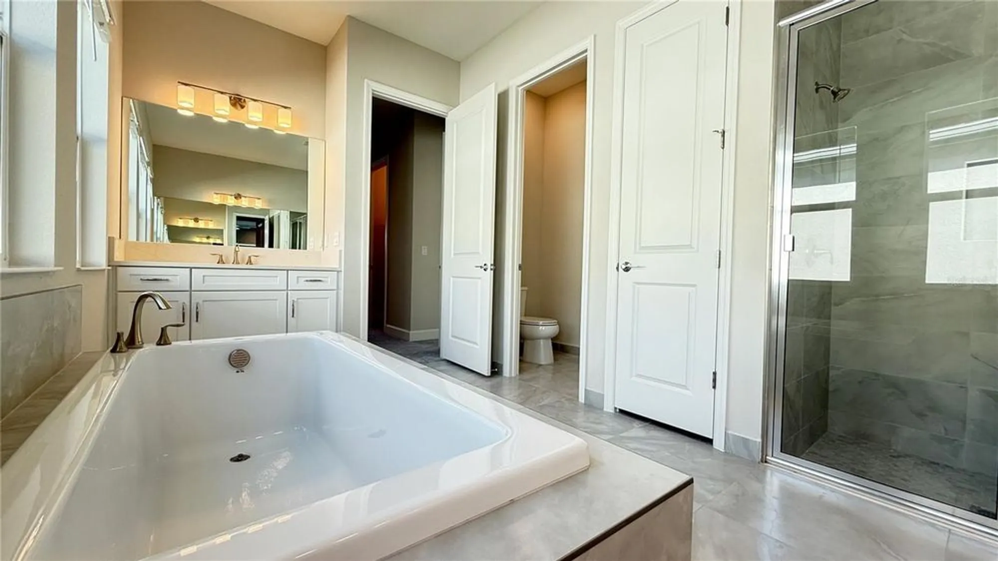 Property Slideshow image 20 of 52 | 32523 neroli st, Wesley Chapel, FL, 33543