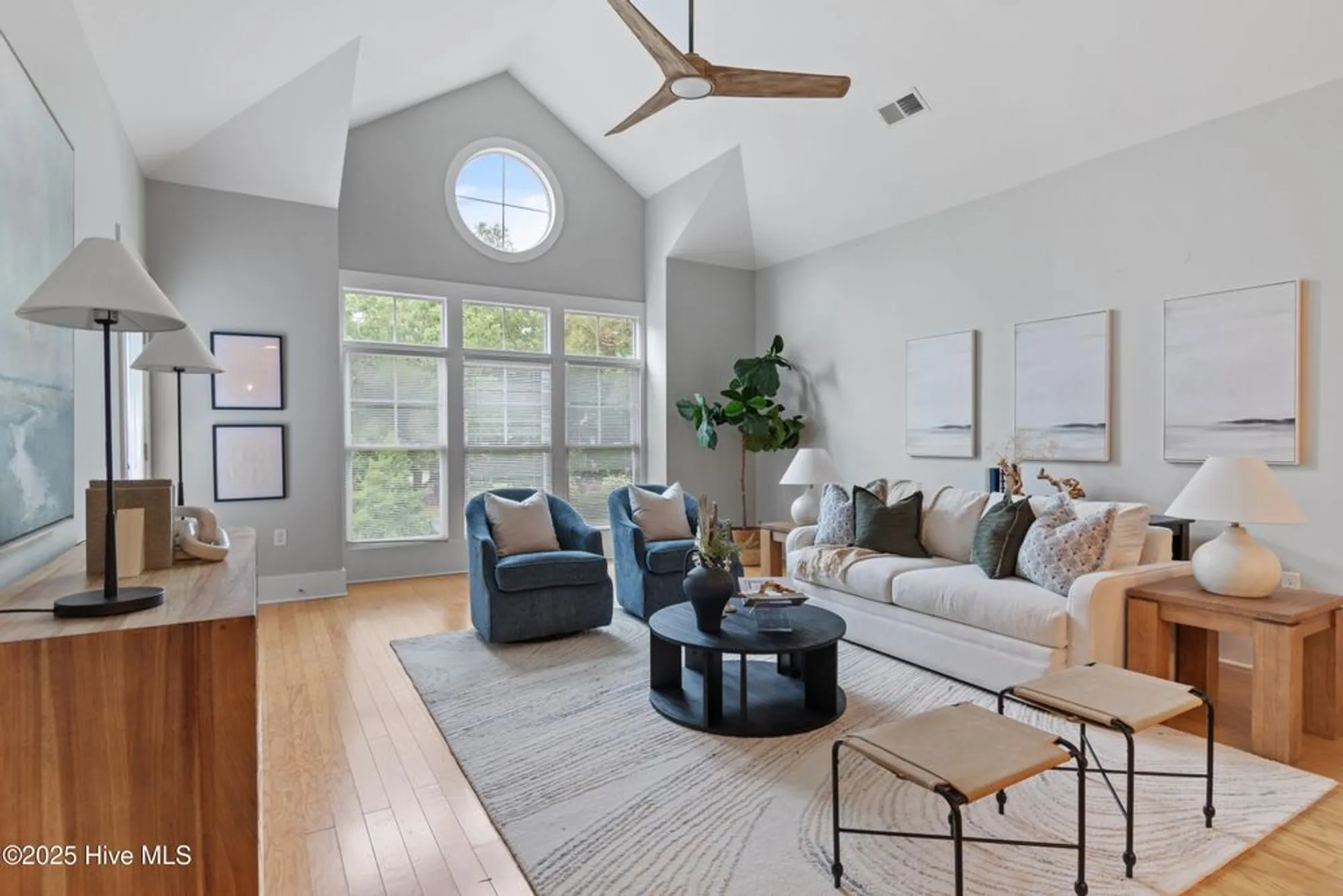 Property Slideshow image 7 of 61 | 2537 st james dr apt 303, Southport, NC, 28461