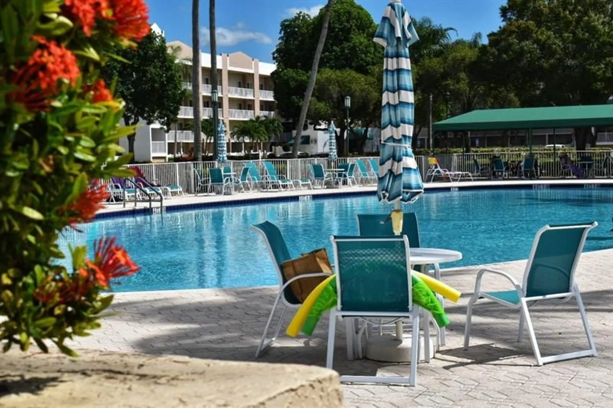 Property Slideshow image 21 of 29 | 9580 weldon cir apt k307, Fort Lauderdale, FL, 33321