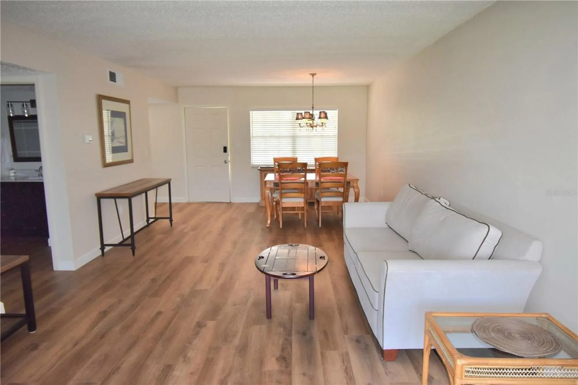 Property Slideshow image 10 of 24 | 940 virginia st 304, Dunedin, FL, 34698