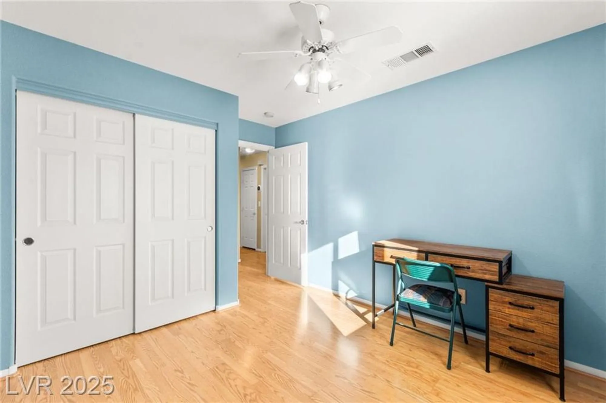 Property Slideshow image 36 of 65 | 5245 woodlawn ln, Las Vegas, NV, 89130