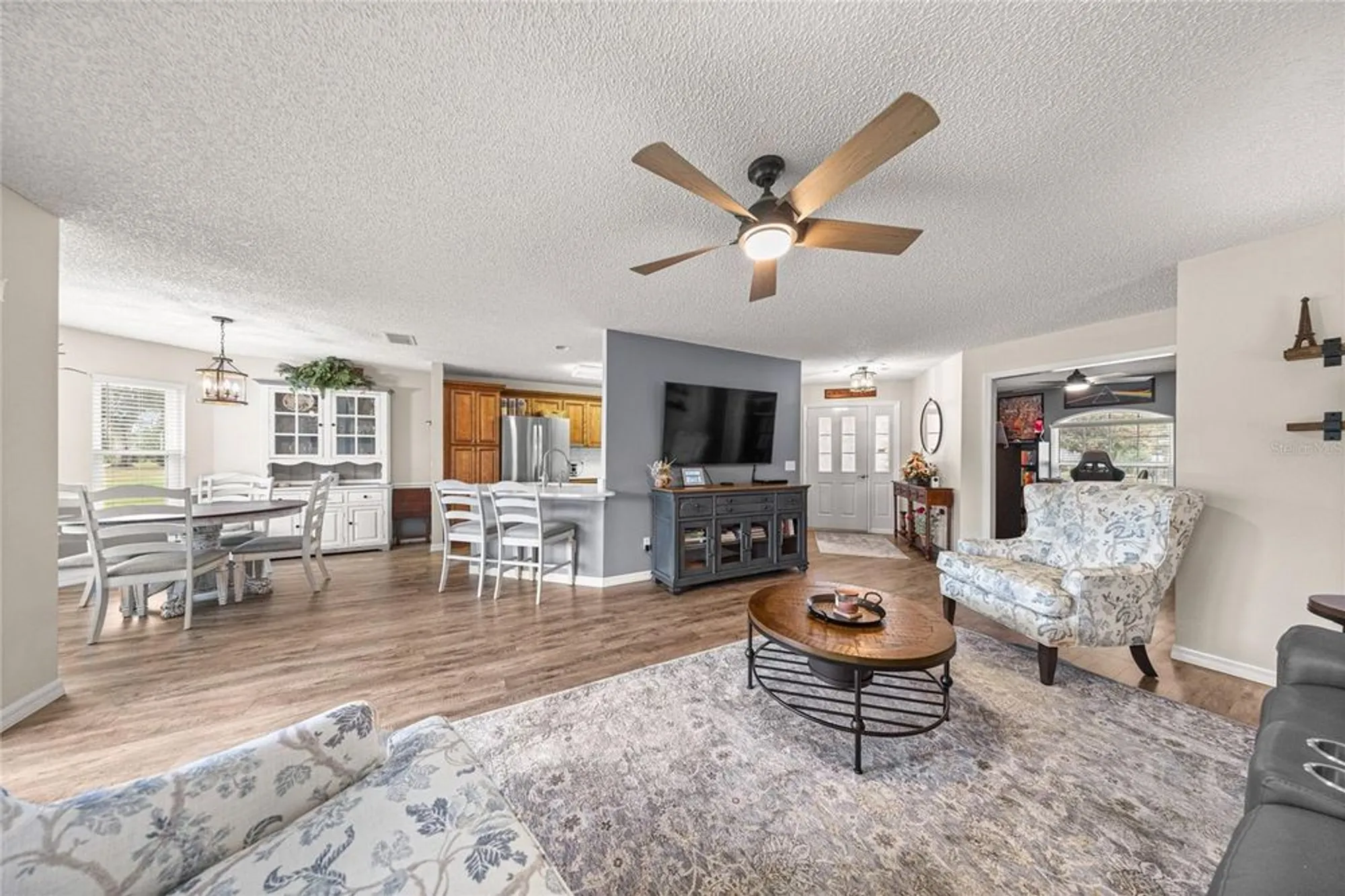 Property Slideshow image 9 of 27 | 9482 sw 93rd loop, Ocala, FL, 34481