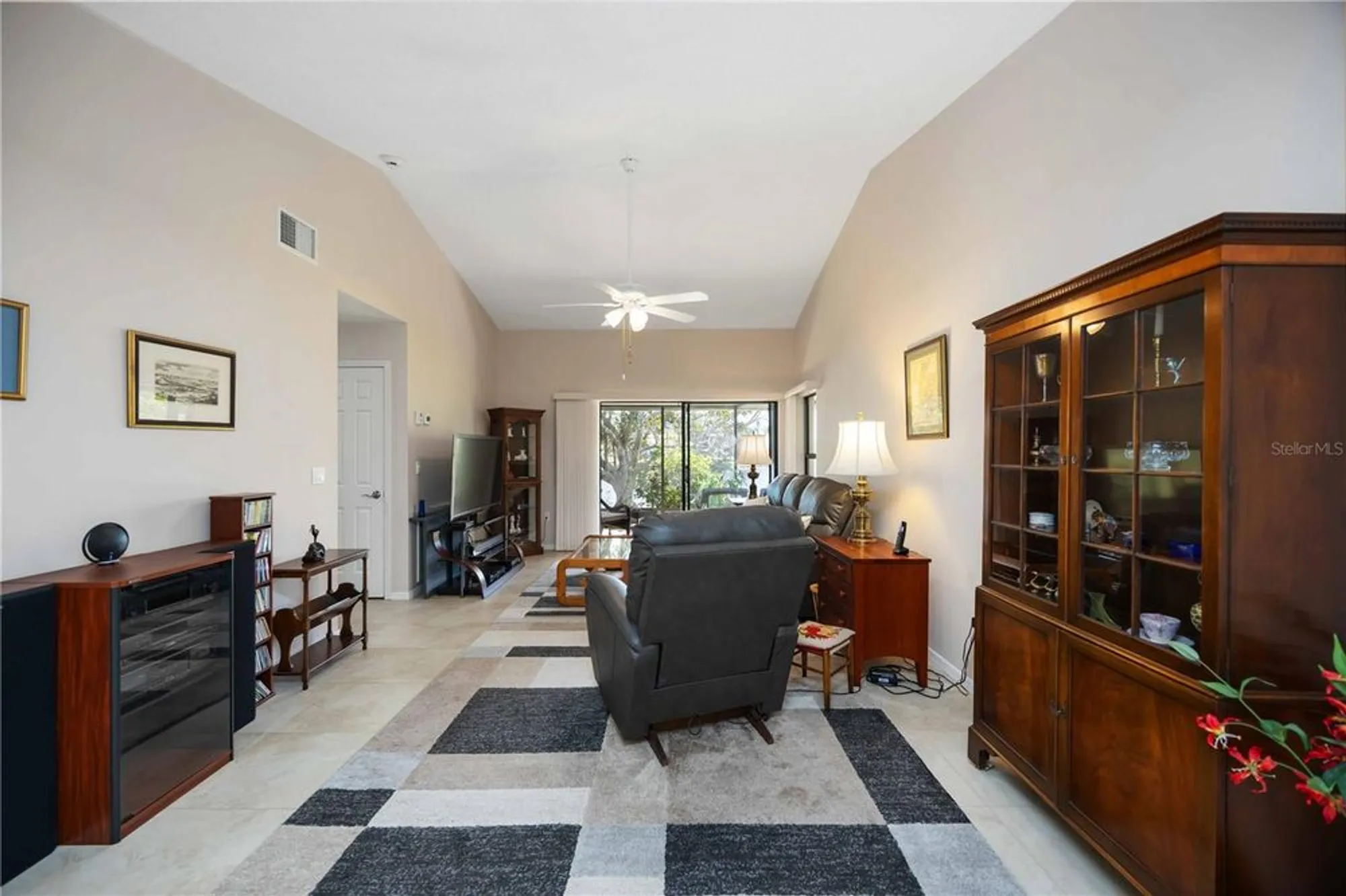 Property Slideshow image 6 of 82 | 214 southampton dr # 327, Venice, FL, 34293