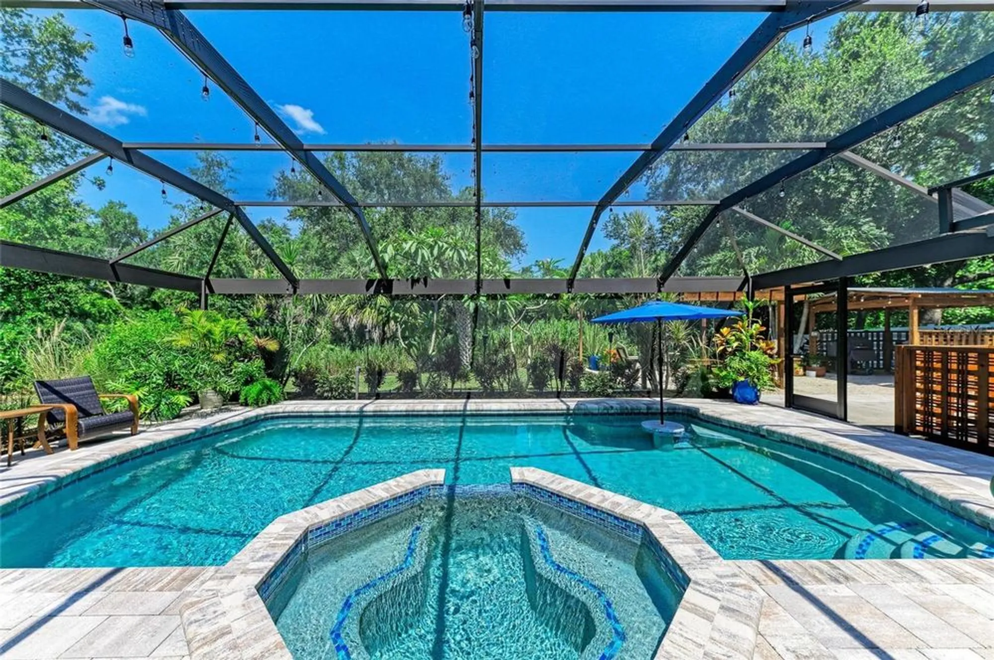 Property Slideshow image 55 of 69 | 8416 palm lakes ct, Sarasota, FL, 34243
