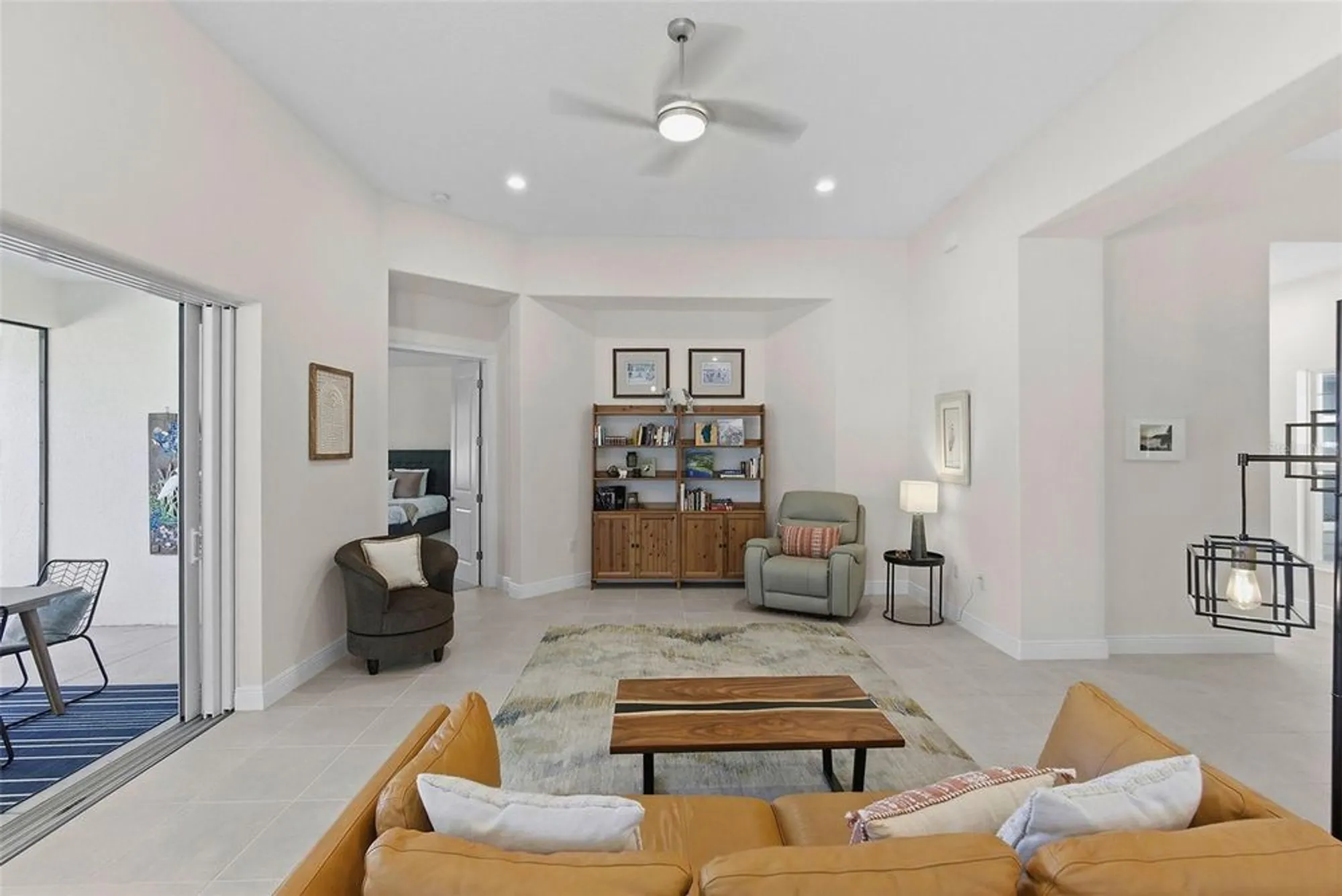 Property Slideshow image 7 of 62 | 5090 greens dr, Lady Lake, FL, 32159