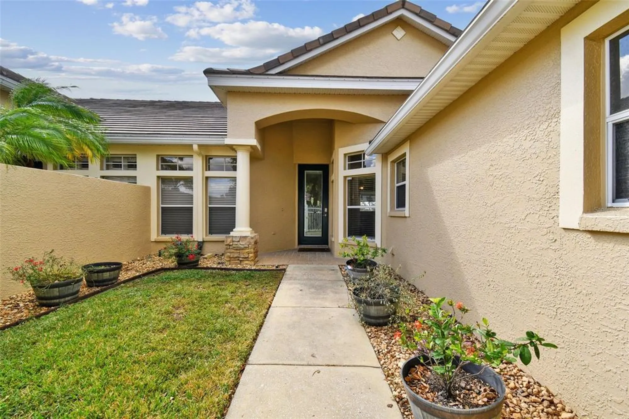 Property Slideshow image 10 of 97 | 13141 palmilla cir, Dade City, FL, 33525