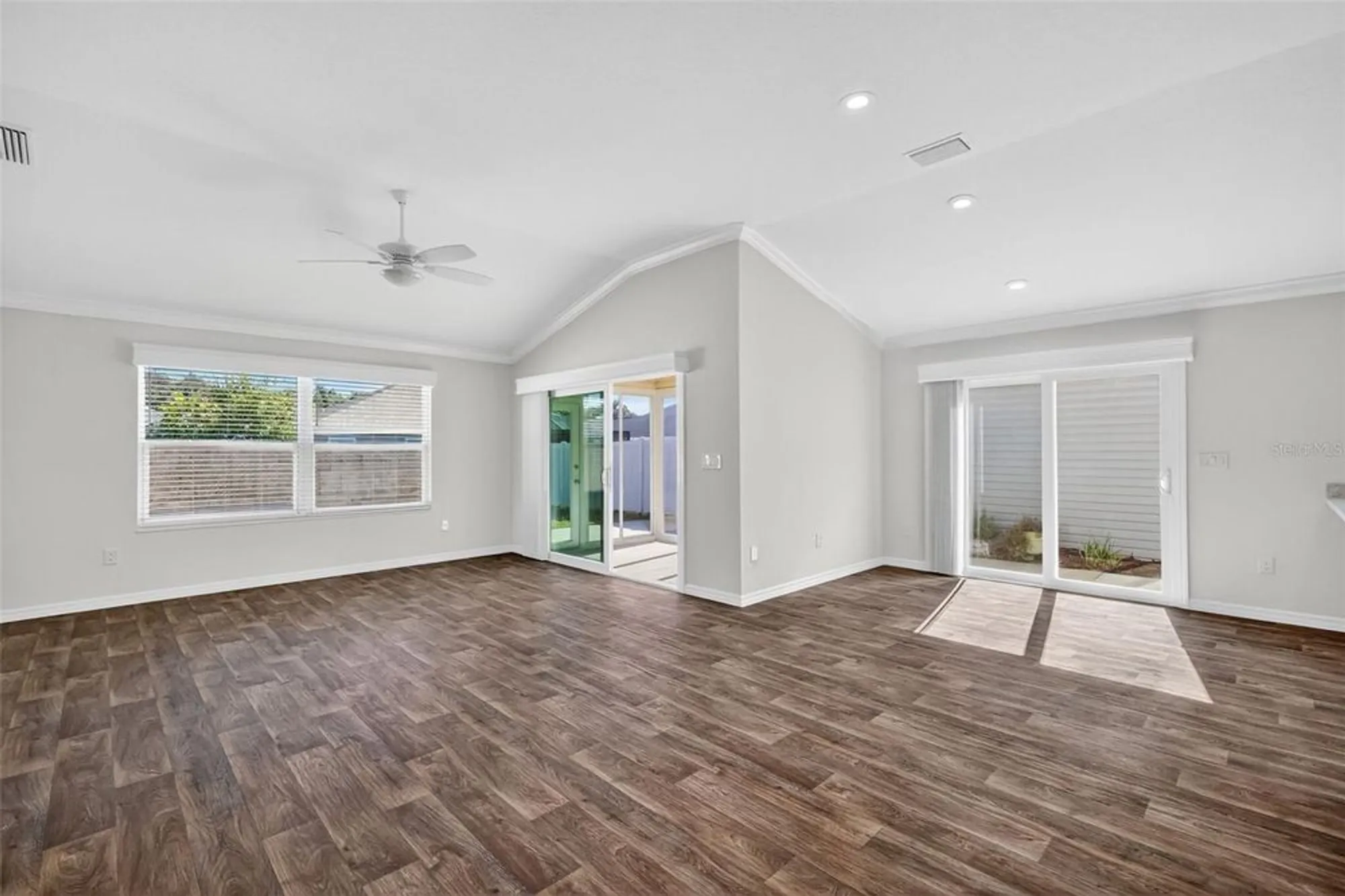 Property Slideshow image 14 of 44 | 944 horton ter, The Villages, FL, 32163