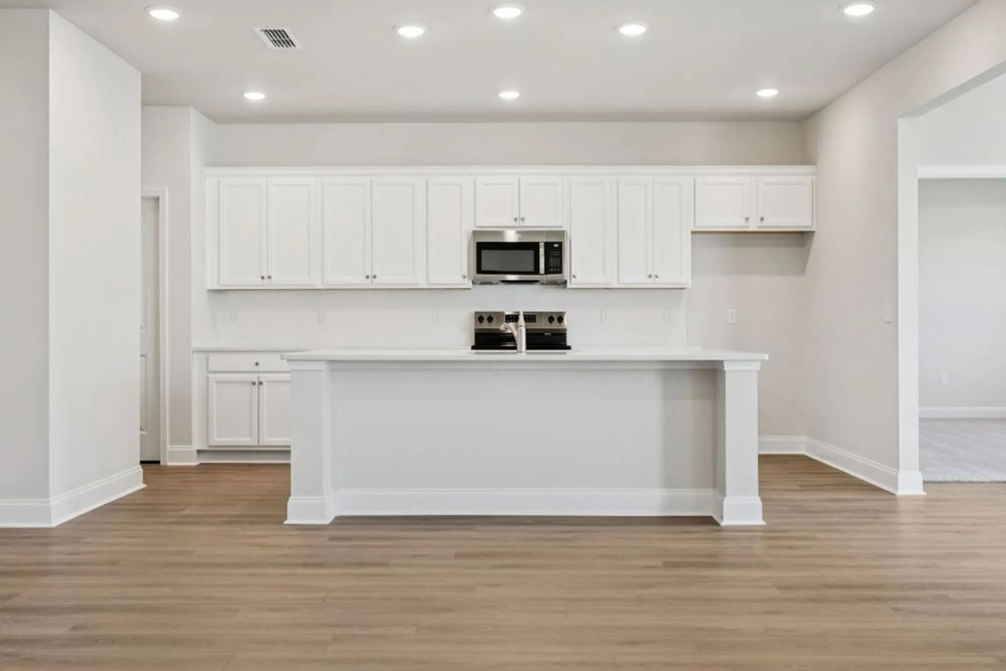 Property Slideshow image 11 of 50 | 360 stonehaus cir, Antioch, TN, 37013