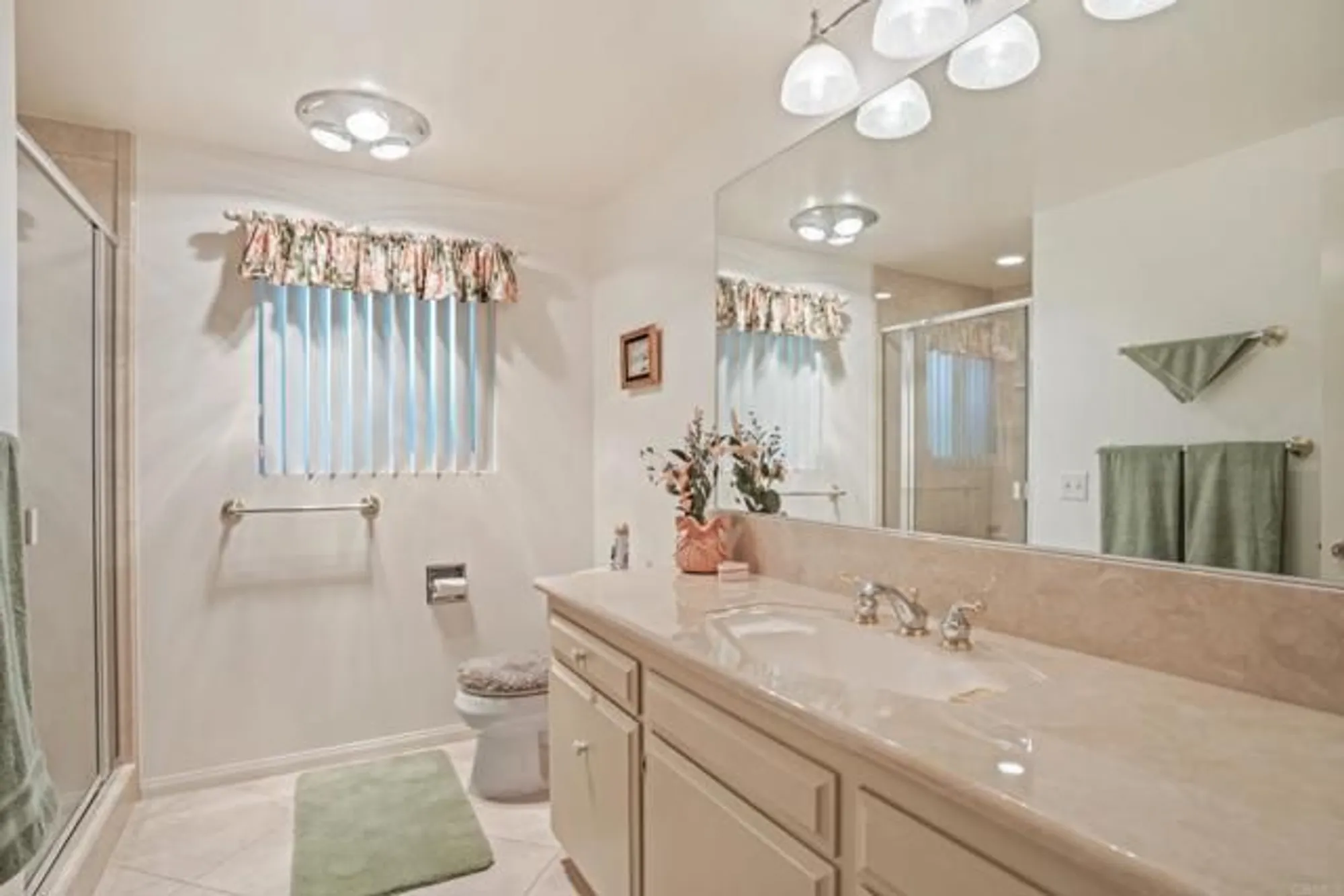 Property Slideshow image 32 of 55 | 10951 rim rd, Escondido, CA, 92026