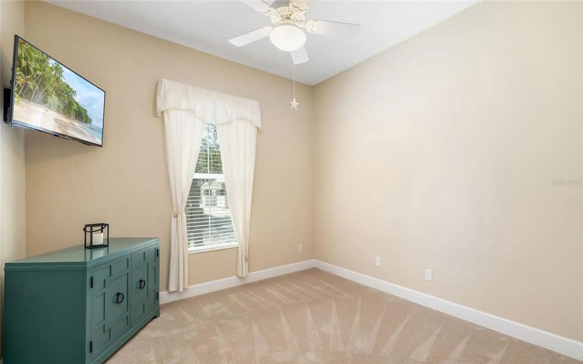 Property Slideshow image 24 of 50 | 339 sapphire lake dr unit 101, Bradenton, FL, 34209