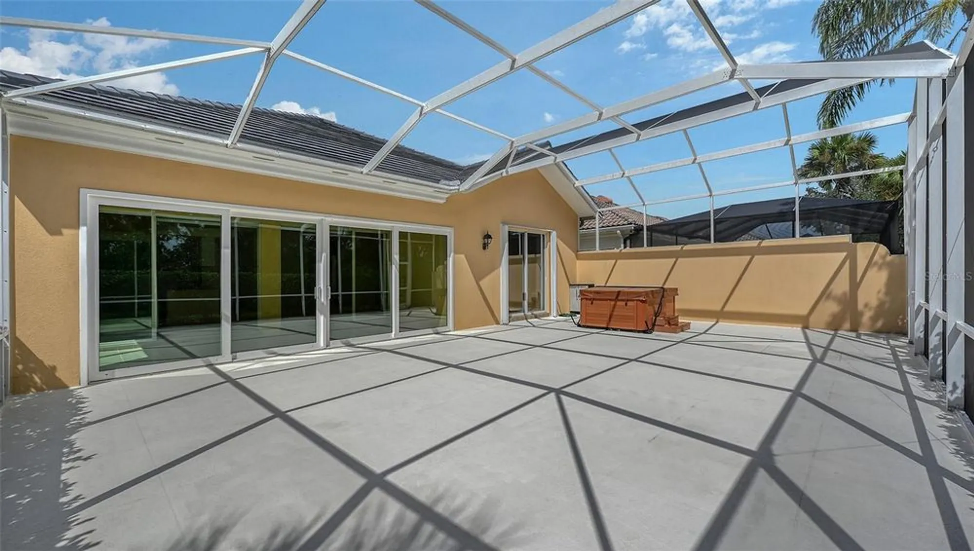 Property Slideshow image 48 of 100 | 5679 ferrara dr, Sarasota, FL, 34238