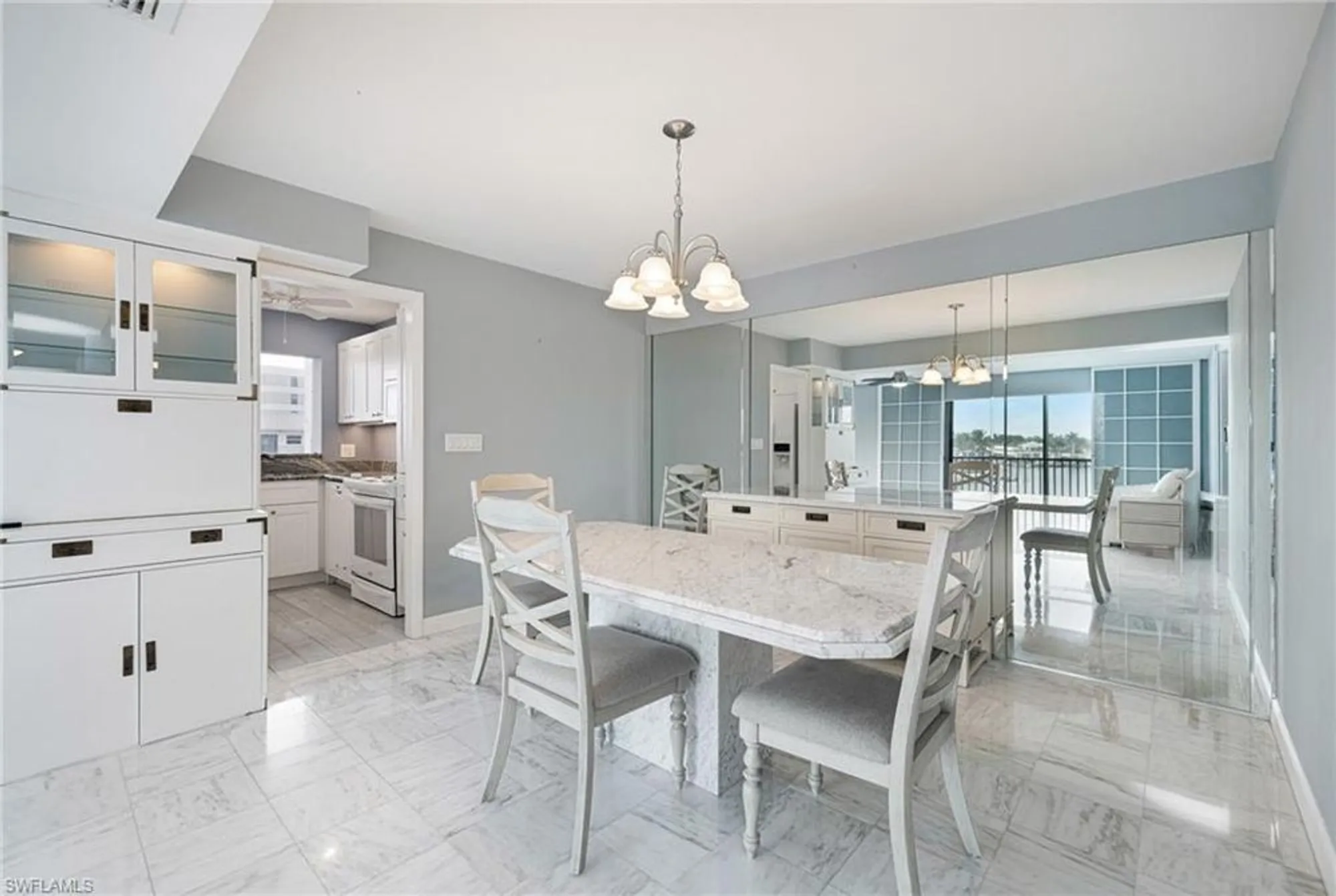 Property Slideshow image 20 of 49 | 3200 gulf shore blvd 401, Naples, FL, 34103