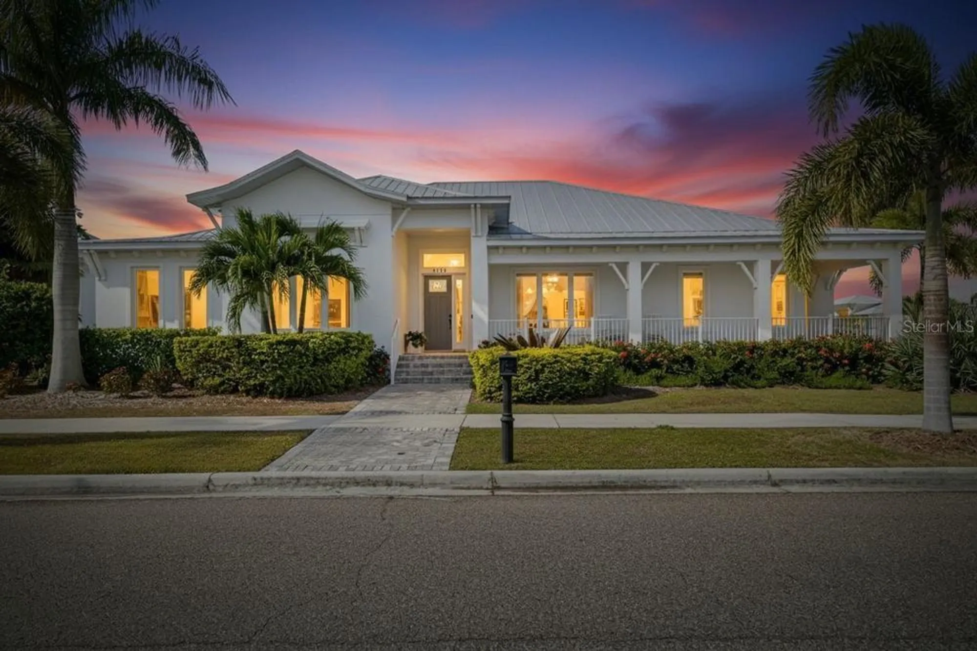 Property Slideshow image 5 of 92 | 5720 tybee island dr, Apollo Beach, FL, 33572
