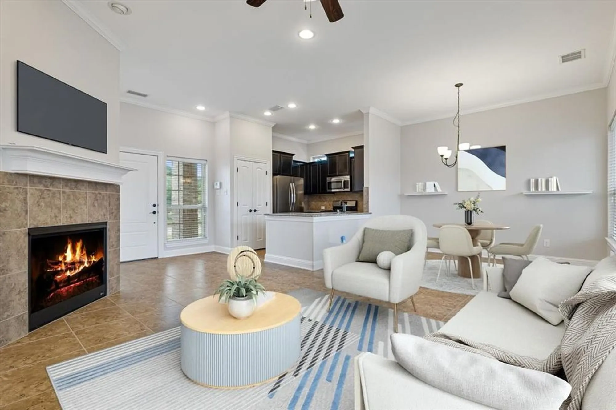 Property Slideshow image 9 of 28 | 3701 creek view dr, Mckinney, TX, 75071