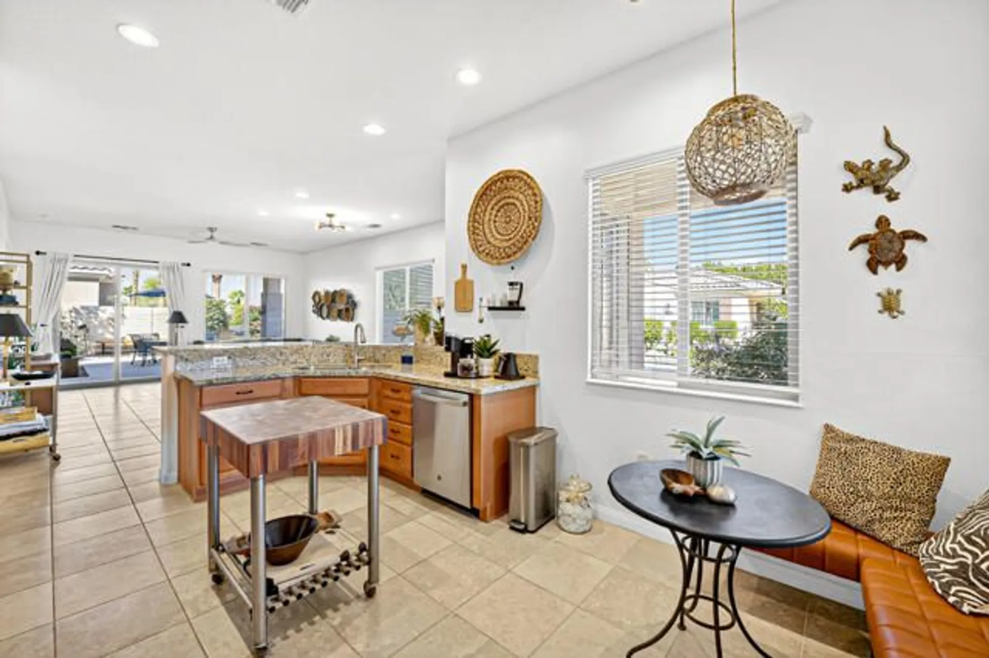 Property Slideshow image 11 of 57 | 81916 avenida del toro, Indio, CA, 92203