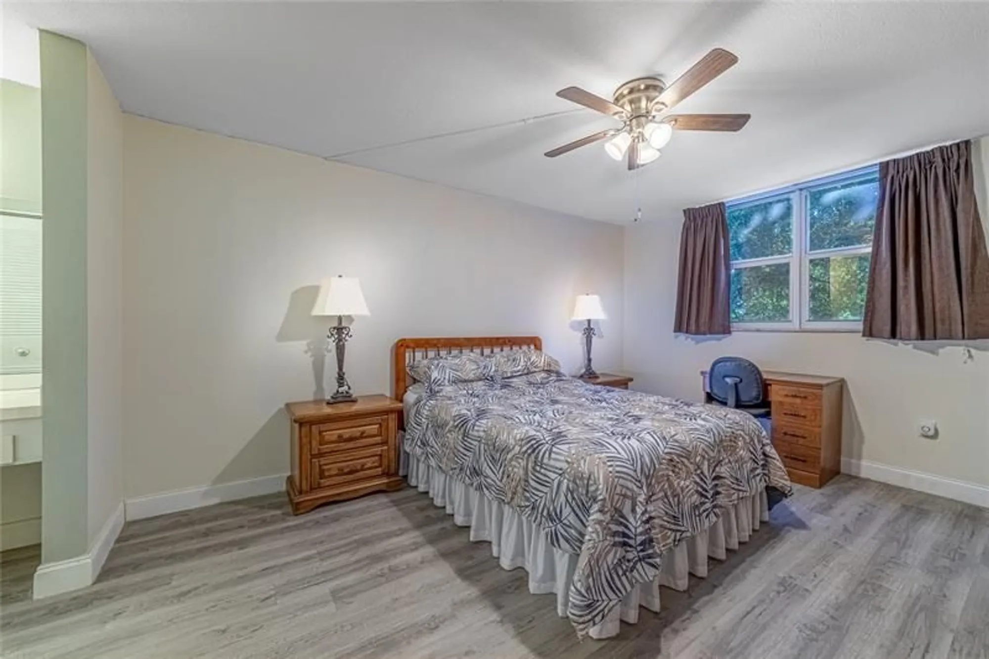 Property Slideshow image 13 of 37 | 9101 lime bay blvd apt 309, Tamarac, FL, 33321