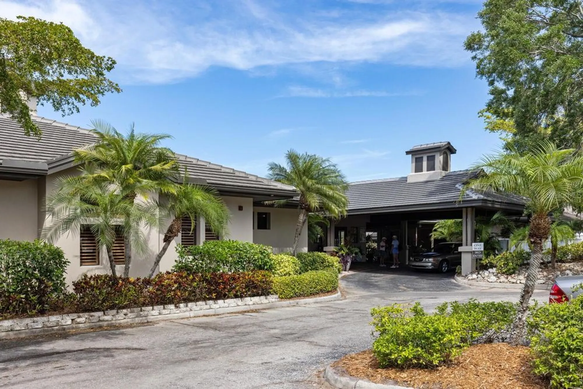 Property Slideshow image 36 of 44 | 5268 heron way 204, Sarasota, FL, 34231