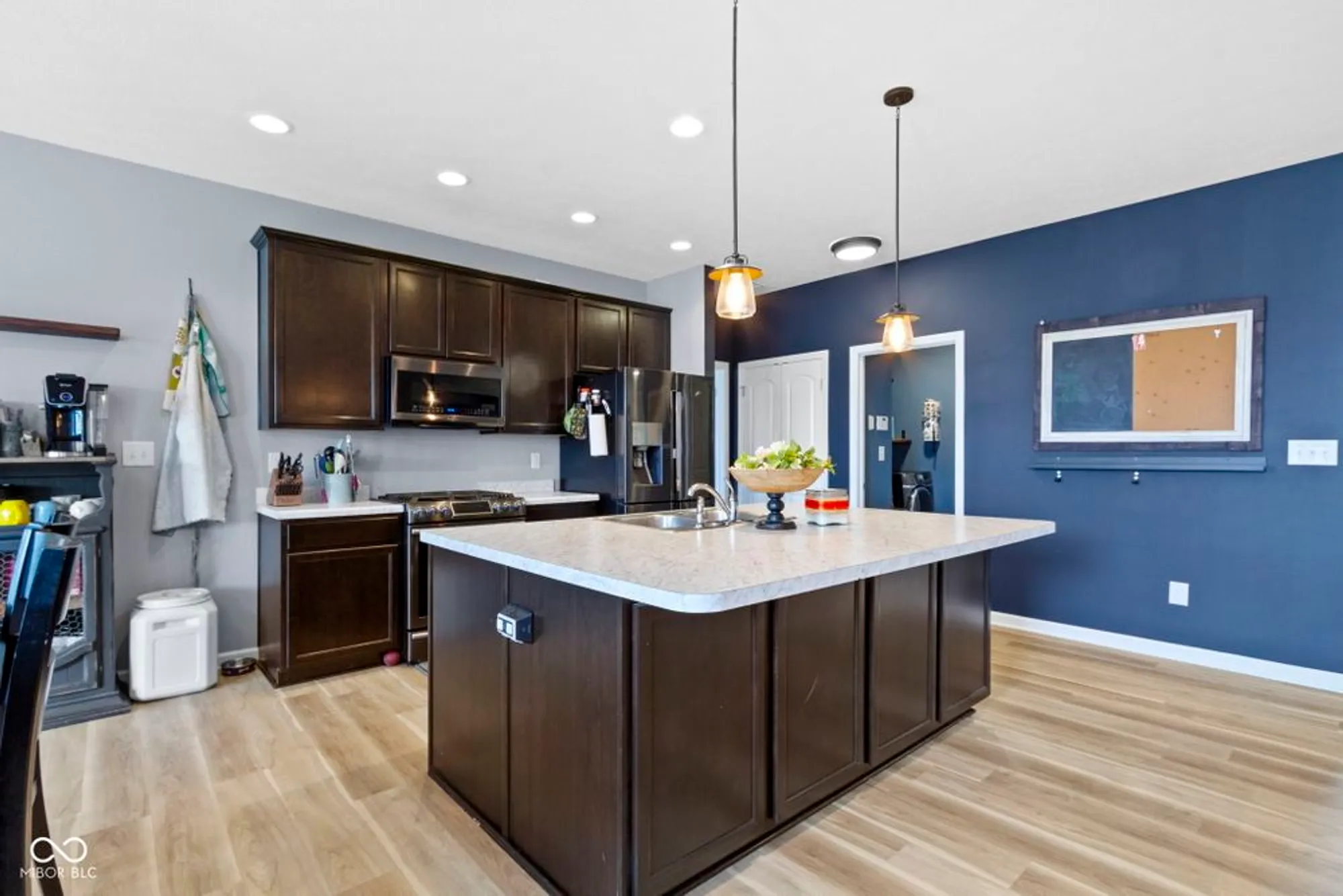 Property Slideshow image 27 of 64 | 9101 gordimer cir, Indianapolis, IN, 46239