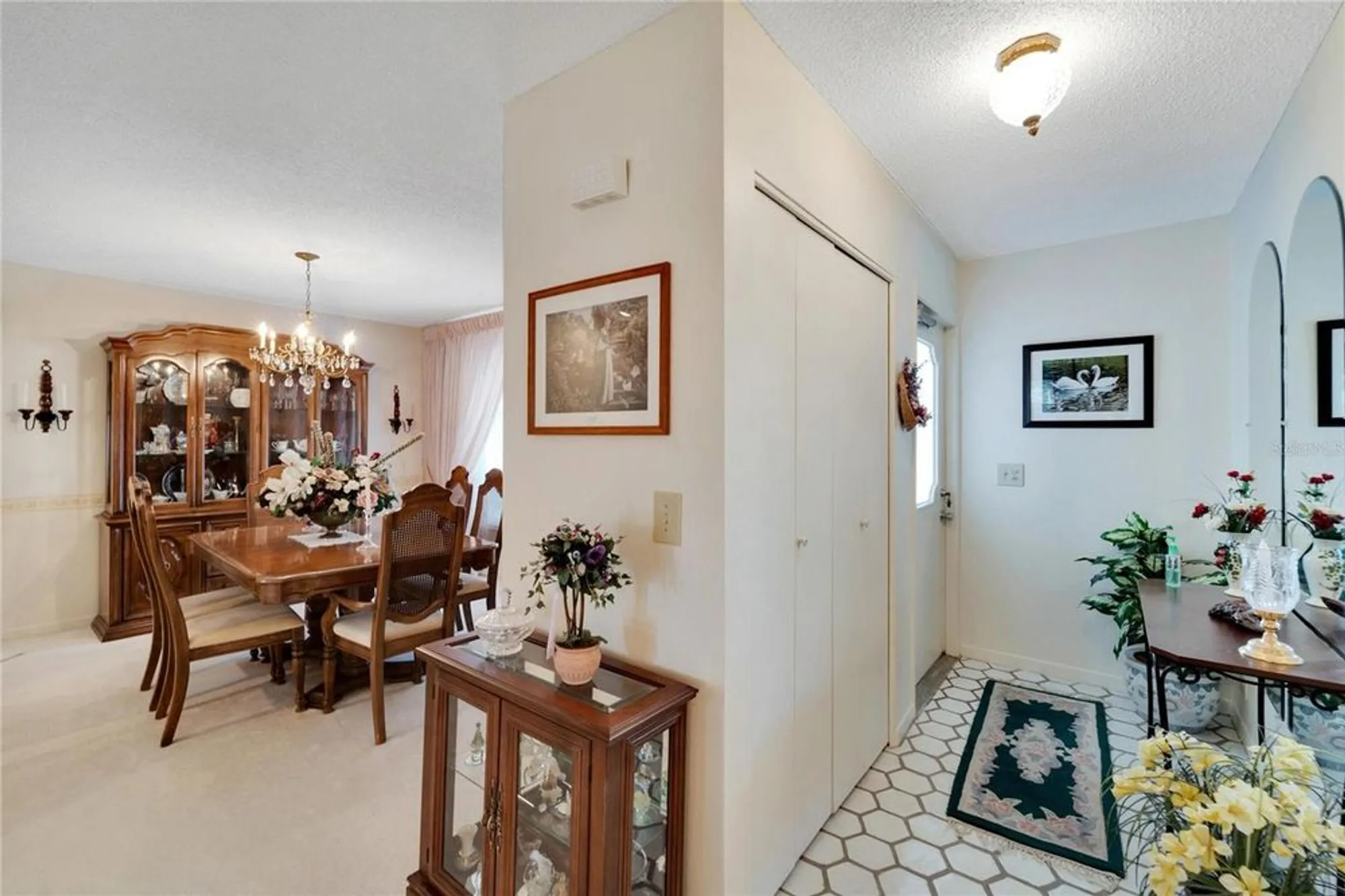 Property Slideshow image 17 of 42 | 612 allegheny dr, Sun City Center, FL, 33573