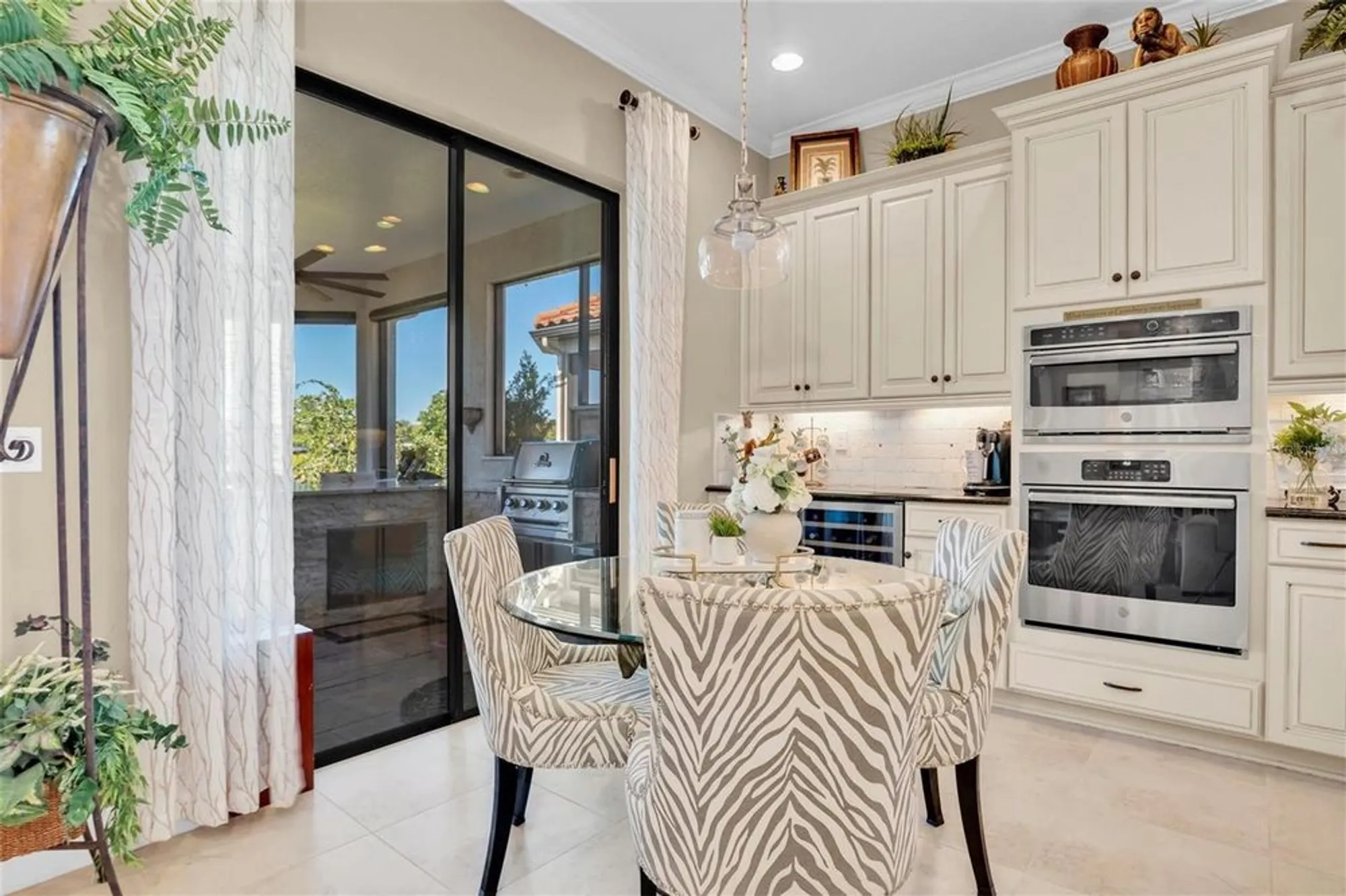 Property Slideshow image 15 of 64 | 3239 forsythia dr, Odessa, FL, 33556