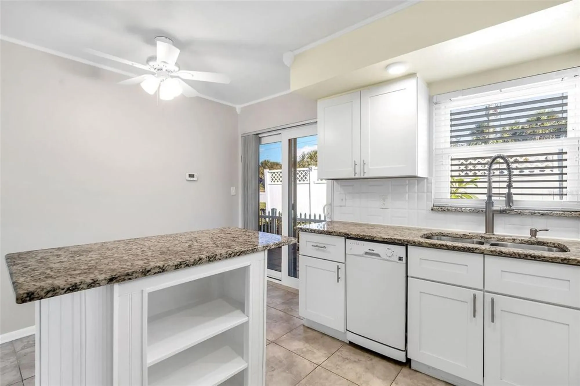 Property Slideshow image 10 of 24 | 12400 park blvd 119, Seminole, FL, 33772